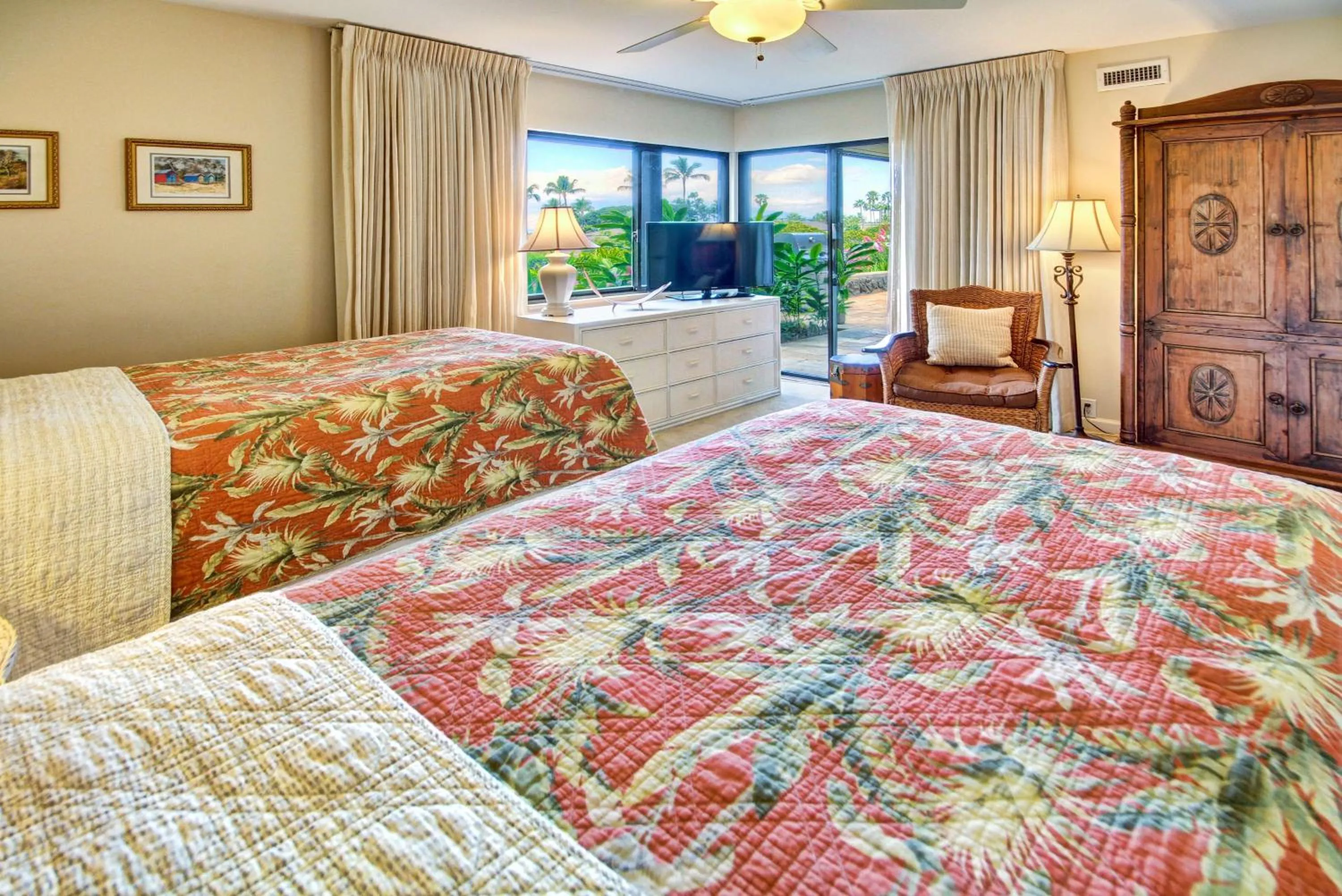Photo of the whole room, Bed in Wailea Elua Village - CoralTree Residence Collection