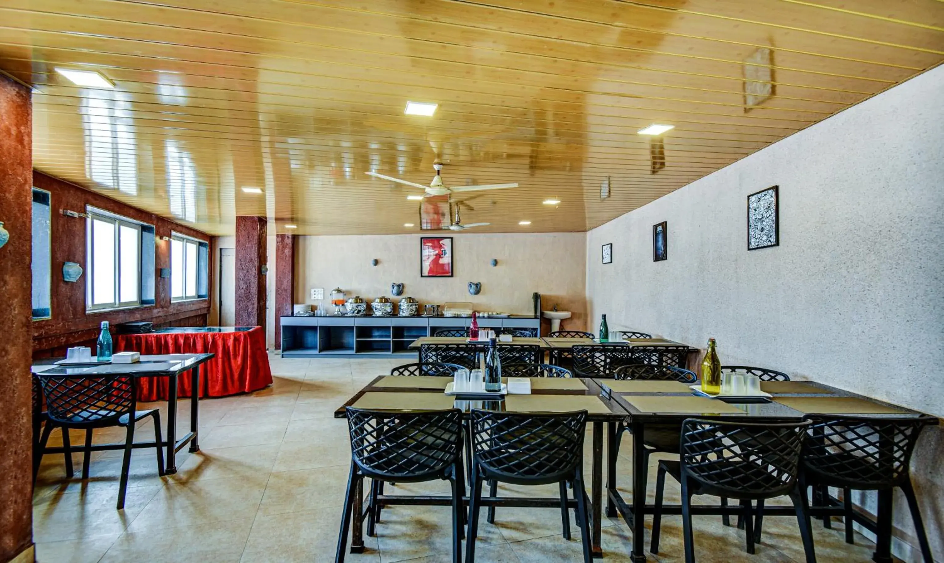 Treebo JP Cottage with Swimming Pool Treebo JP Cottage with Swimming Pool