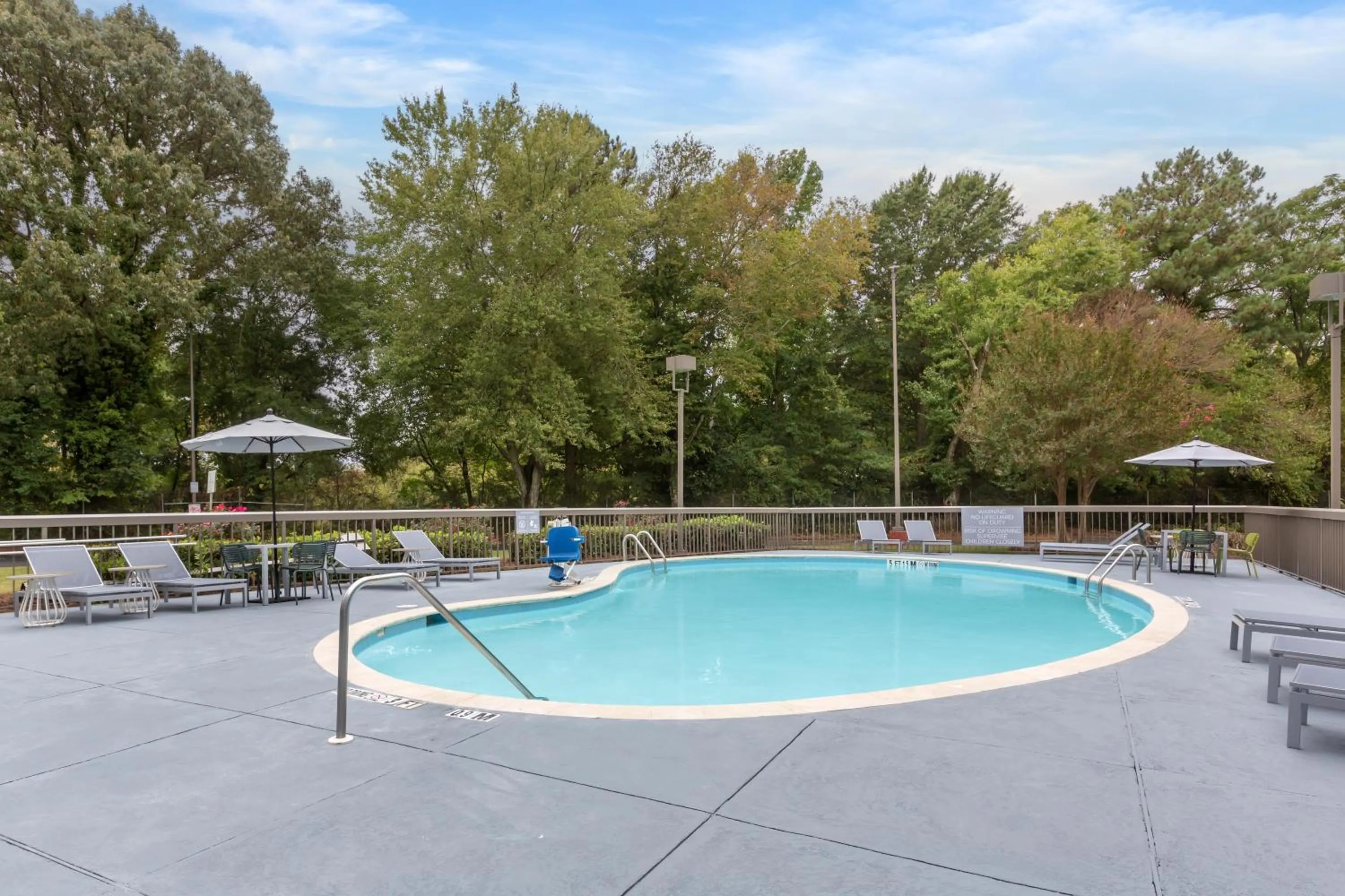 Pool view in Spark by Hilton Atlanta Airport South College Park