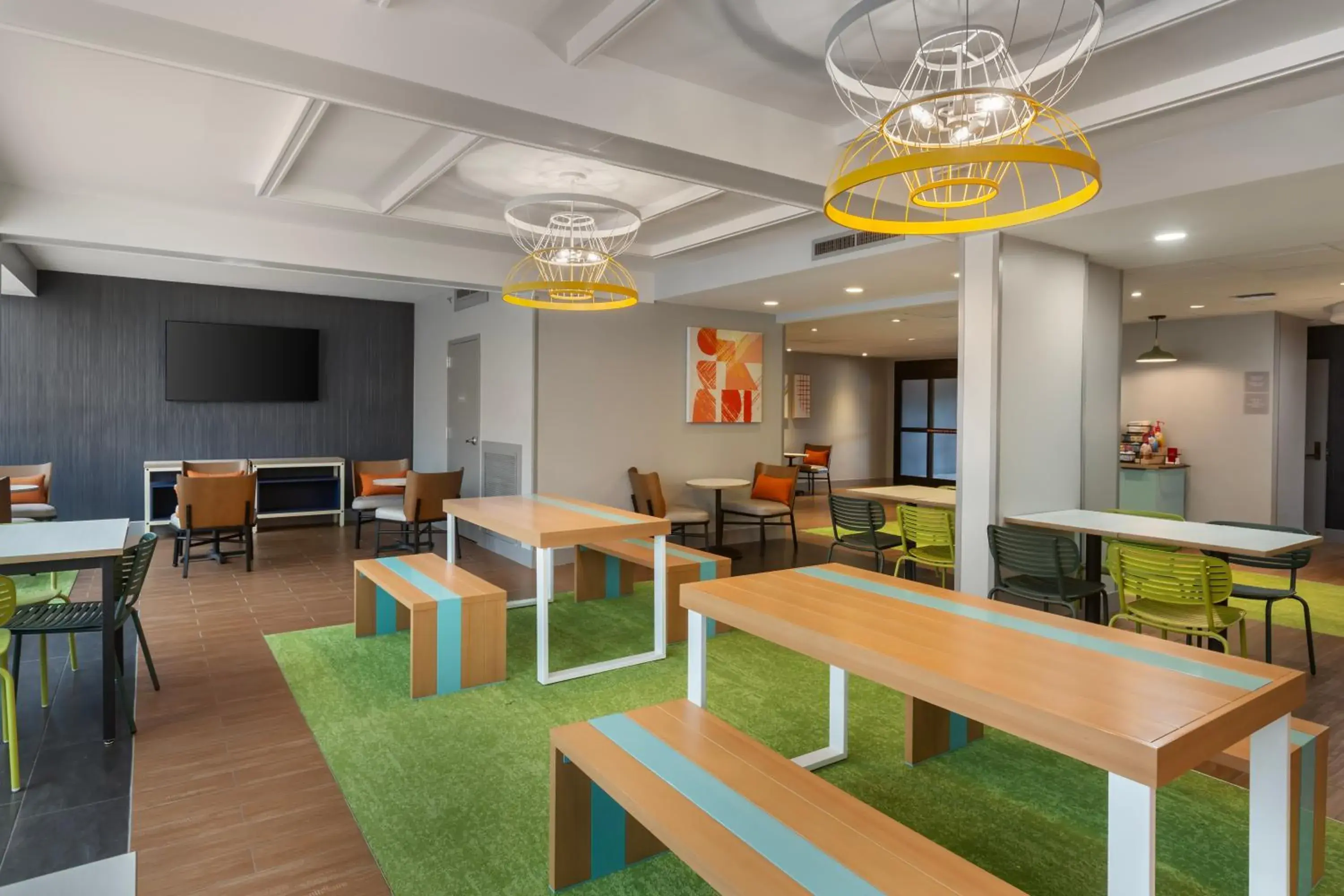 Lobby or reception in Spark by Hilton Atlanta Airport South College Park Lobby or reception in Spark by Hilton Atlanta Airport South College Park