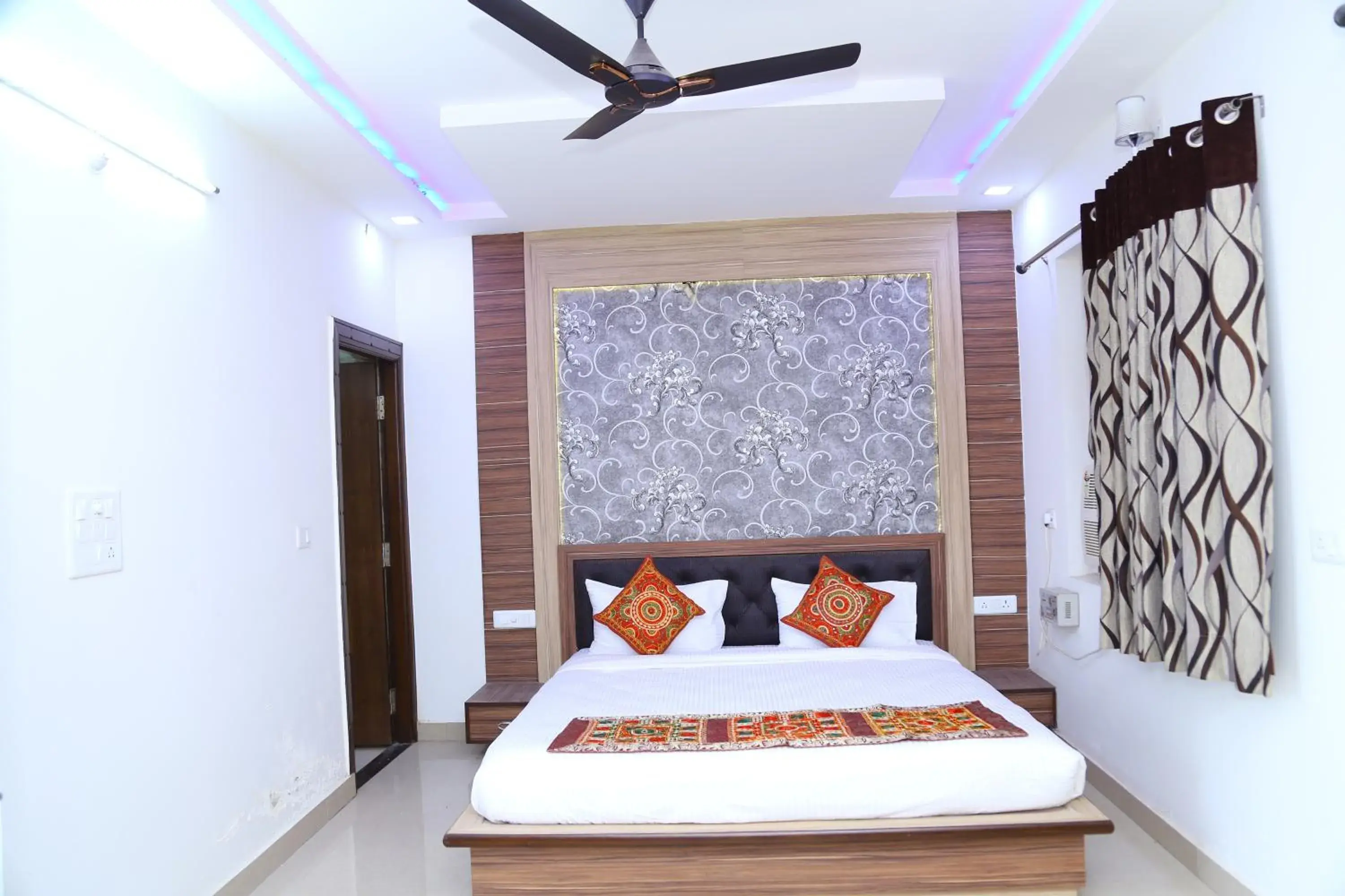 Maharaja Homestay Maharaja Homestay