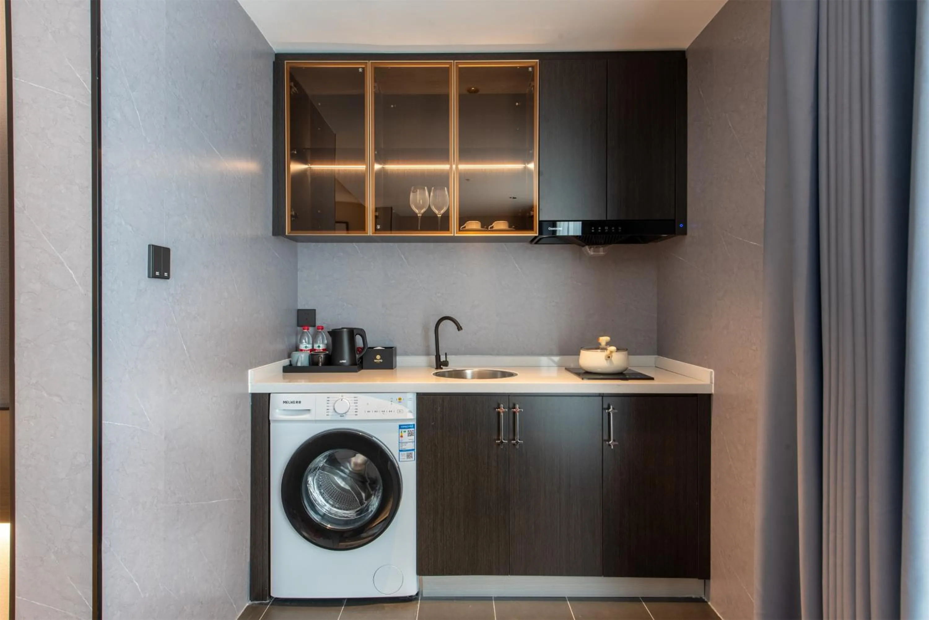 Kitchen or kitchenette in Waito Hotel Yuexiu Park Guangzhou