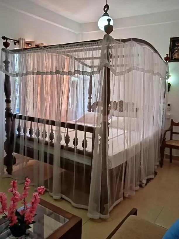 Hotel Dolphin Hikkaduwa