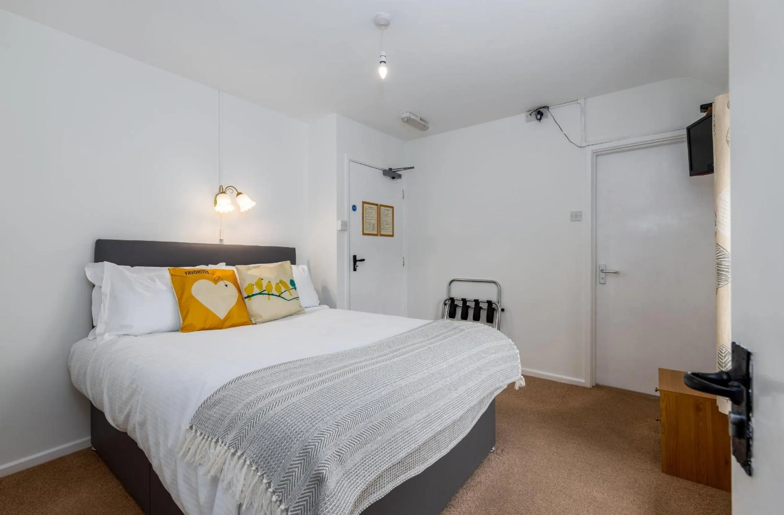 Bed in Muncaster Castle Coachman's Quarters