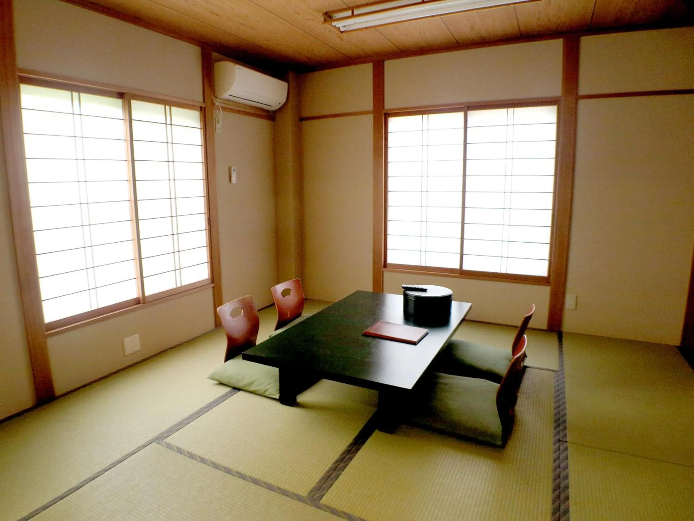 Photo of the whole room in Aiwa no Mori Hotel