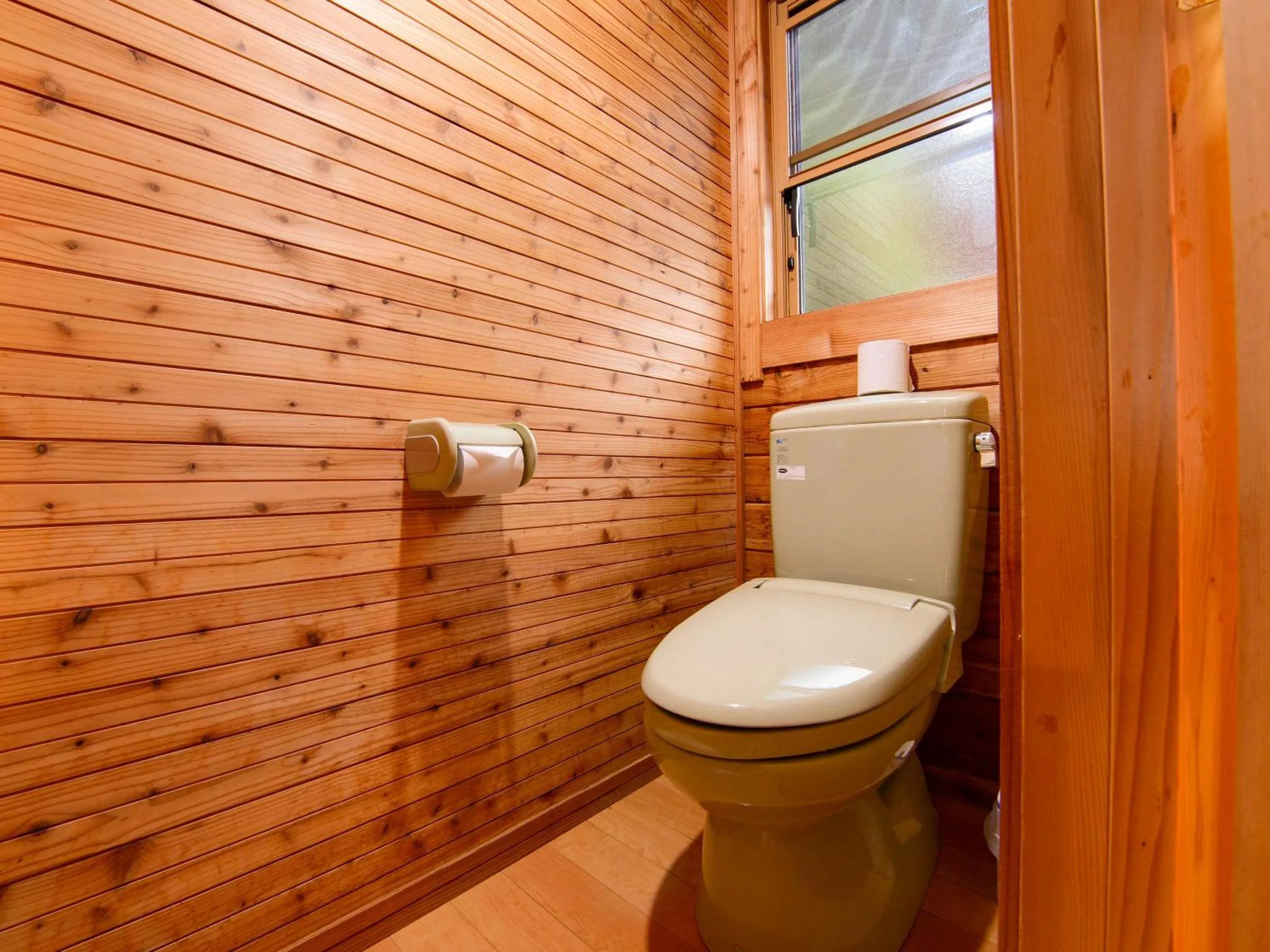 Toilet in Aiwa no Mori Hotel