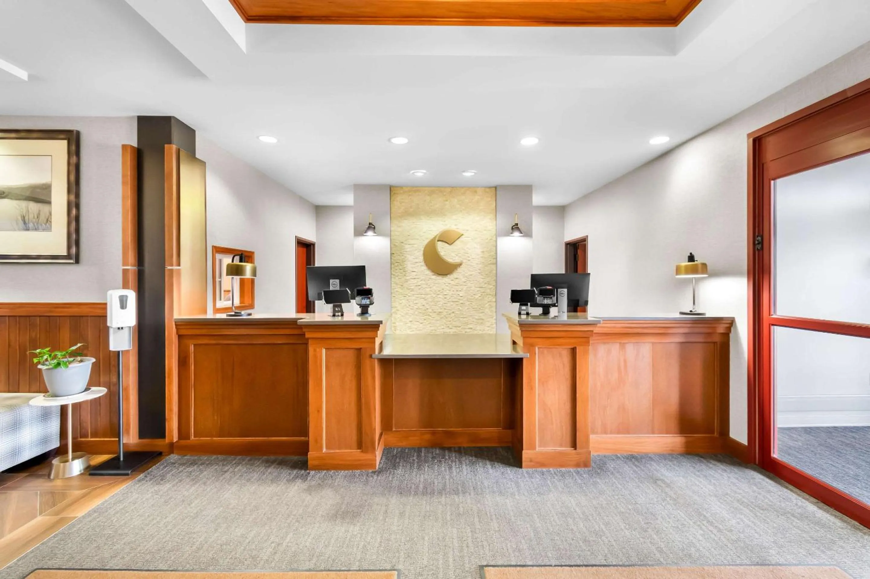 Lobby or reception in Comfort Inn & Suites Mountain Iron and Virginia