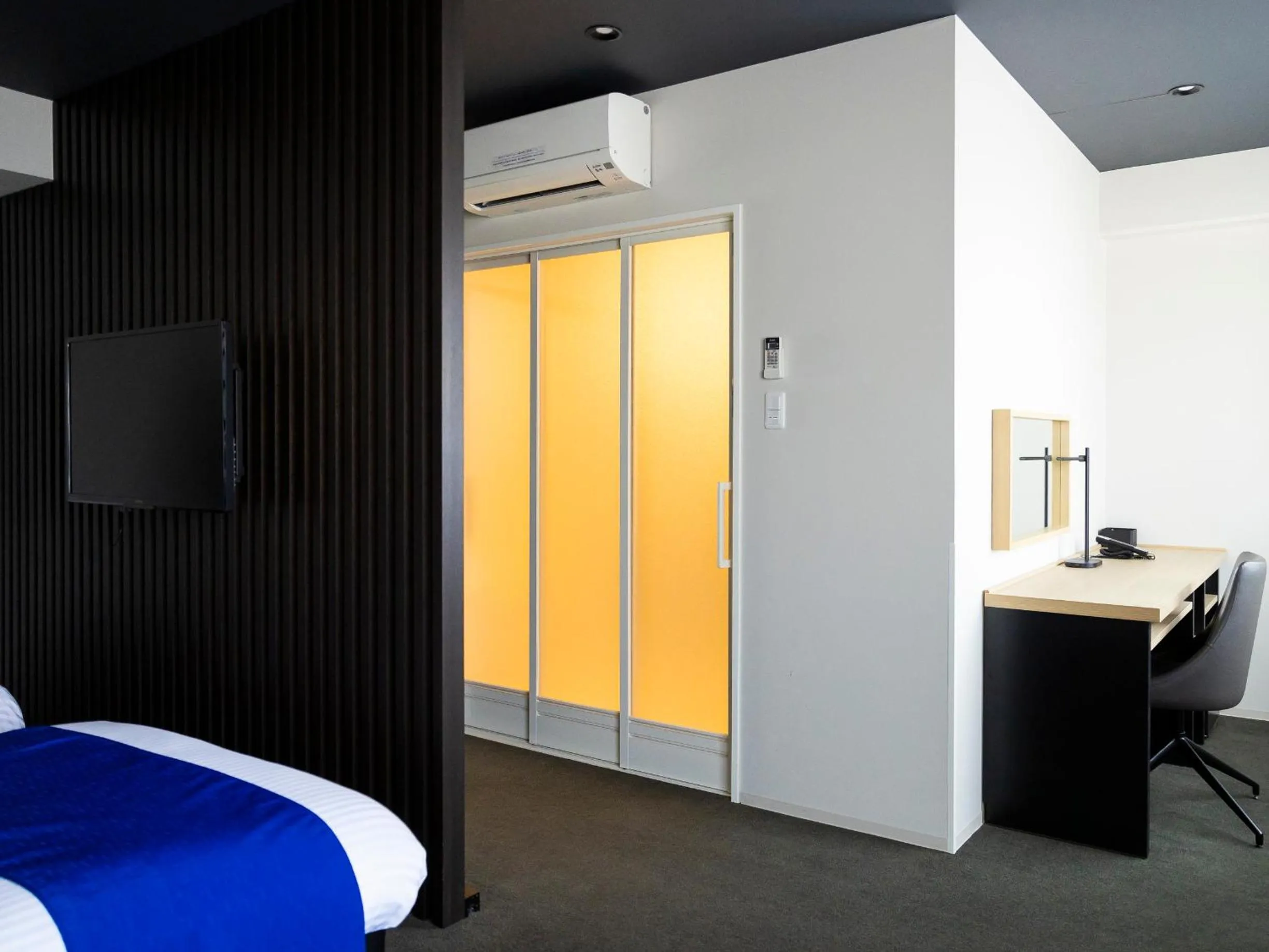 Photo of the whole room, Bed in Ariston Hotel Kyoto Jujo