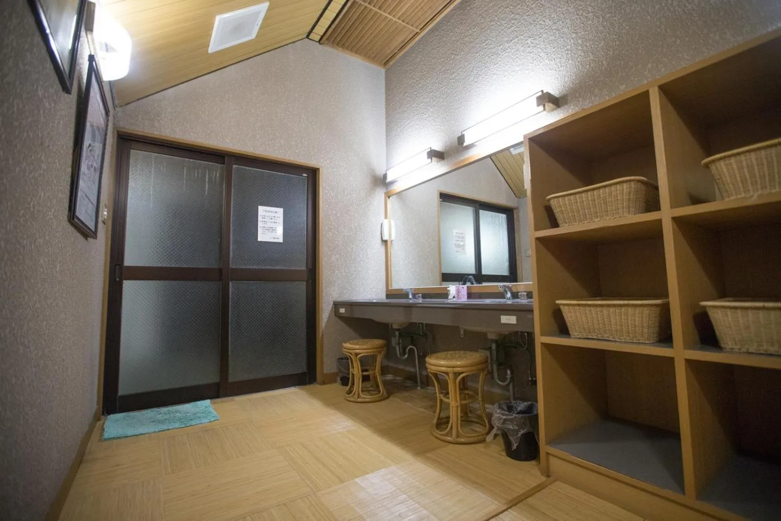 Property building in Refre Hotel