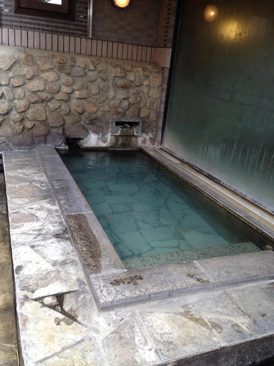 Hot Spring Bath in Refre Hotel