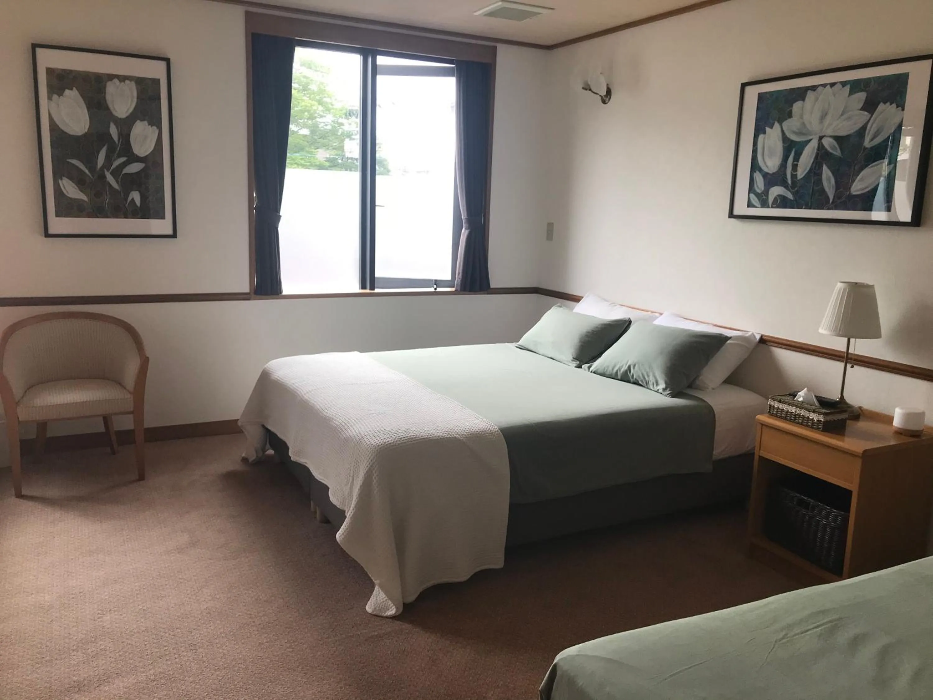 Photo of the whole room, Bed in Refre Hotel