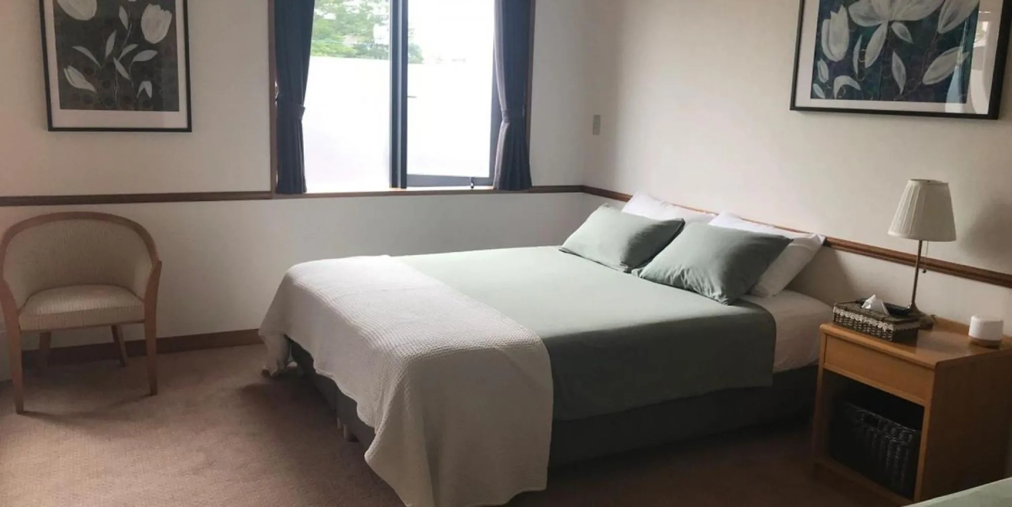 Photo of the whole room, Bed in Refre Hotel