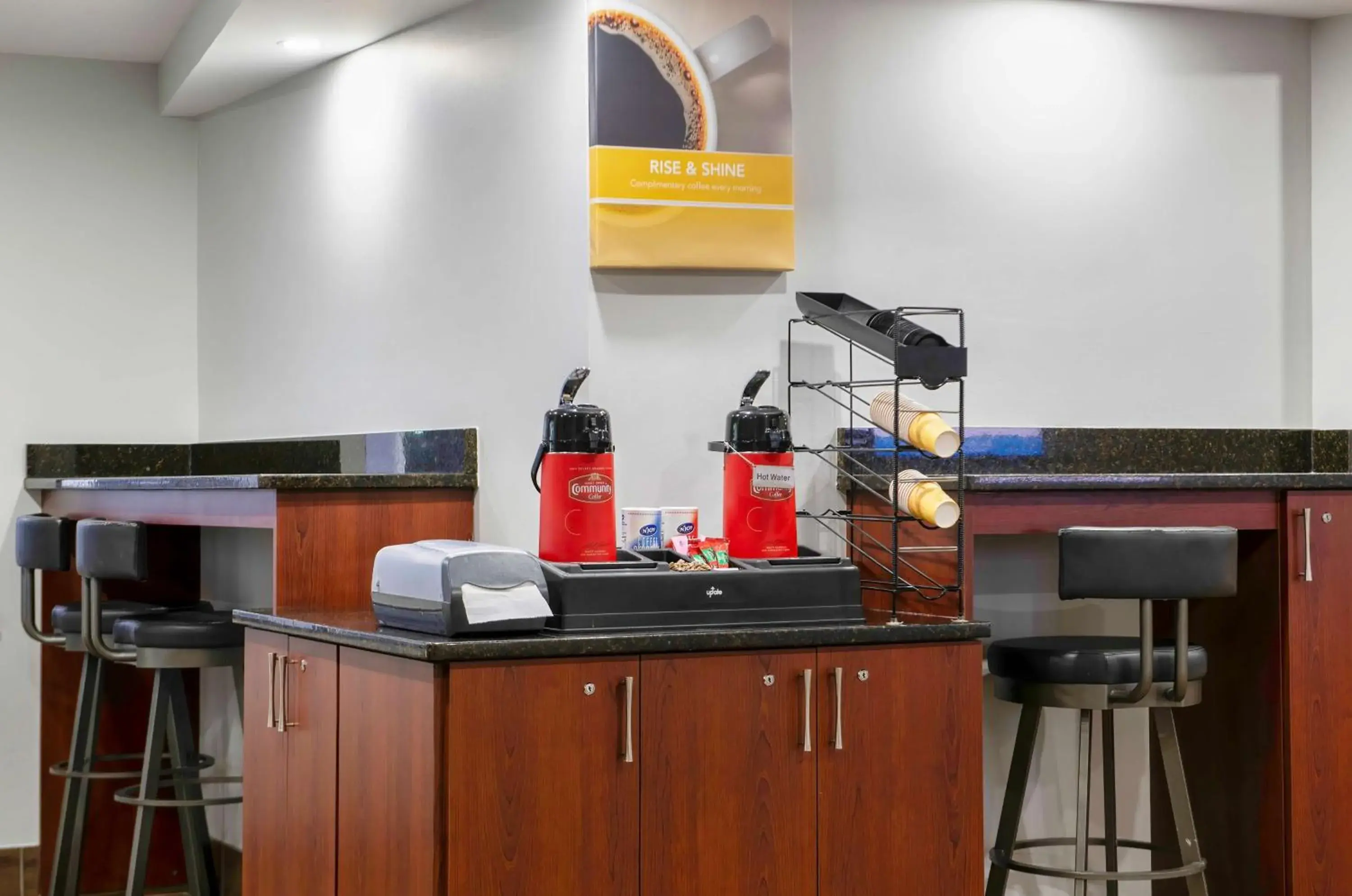 Restaurant/places to eat in Motel 6-Atlanta, GA - Downtown Restaurant/places to eat in Motel 6-Atlanta, GA - Downtown