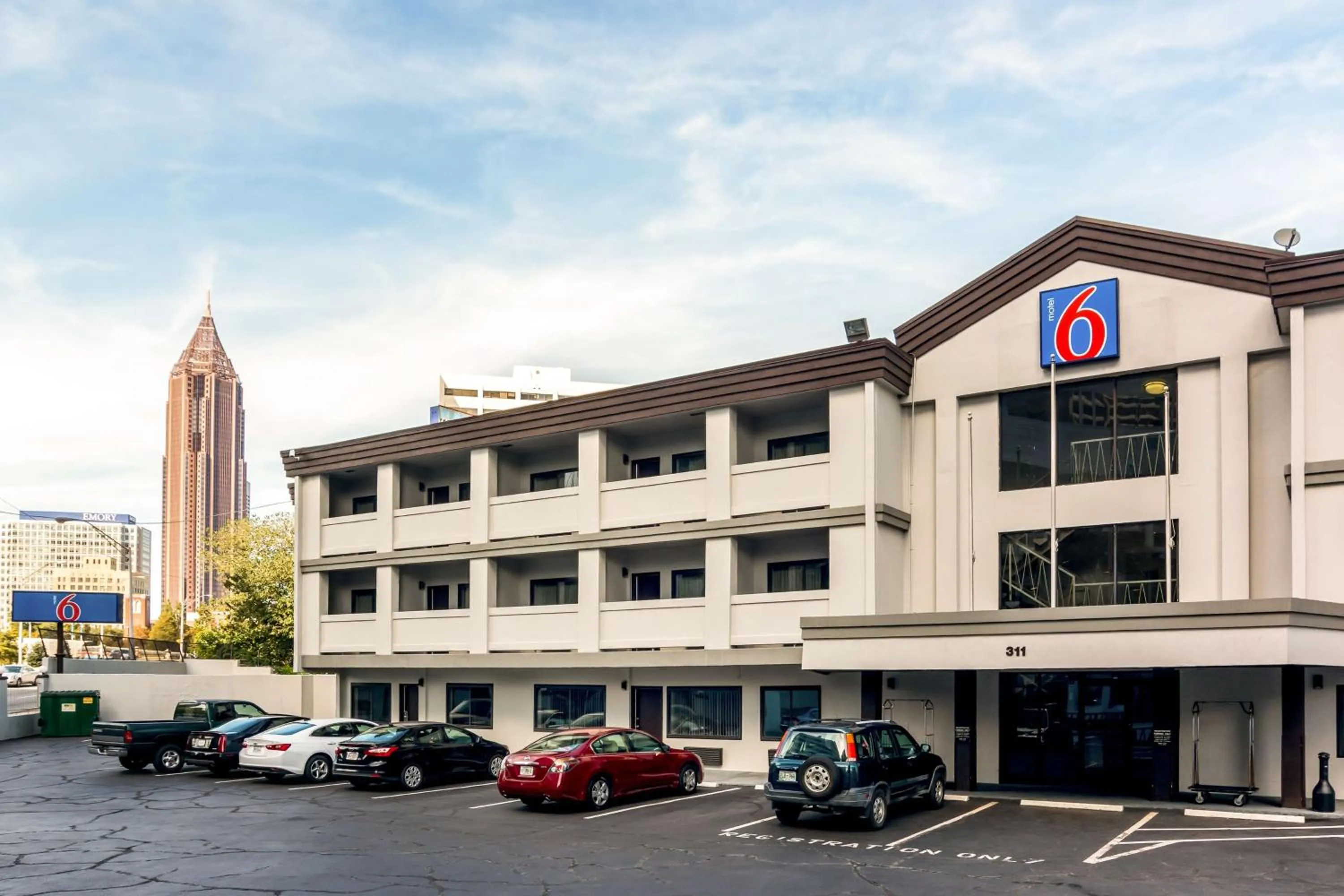 Property building in Motel 6-Atlanta, GA - Downtown