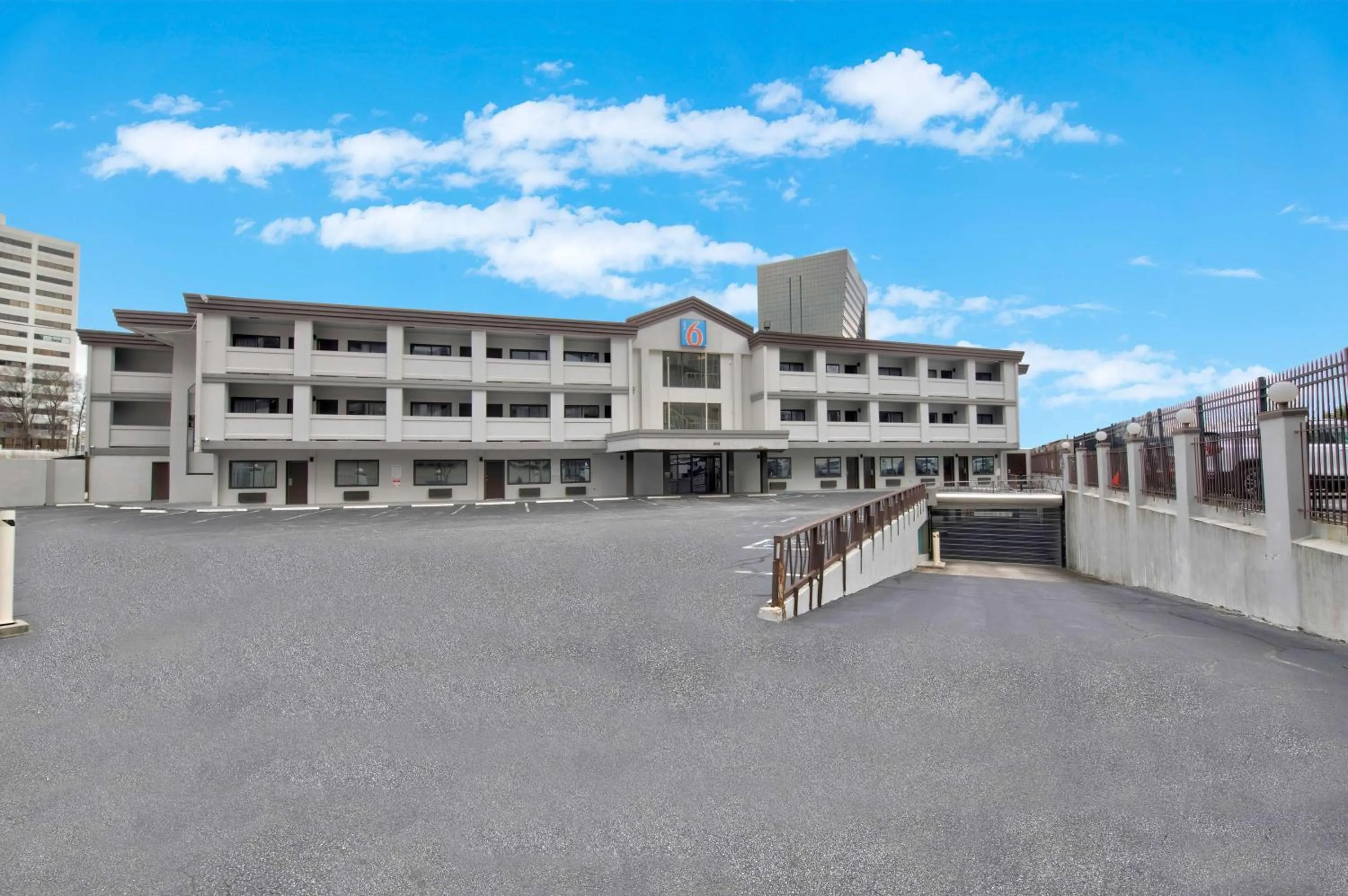 Property building in Motel 6-Atlanta, GA - Downtown