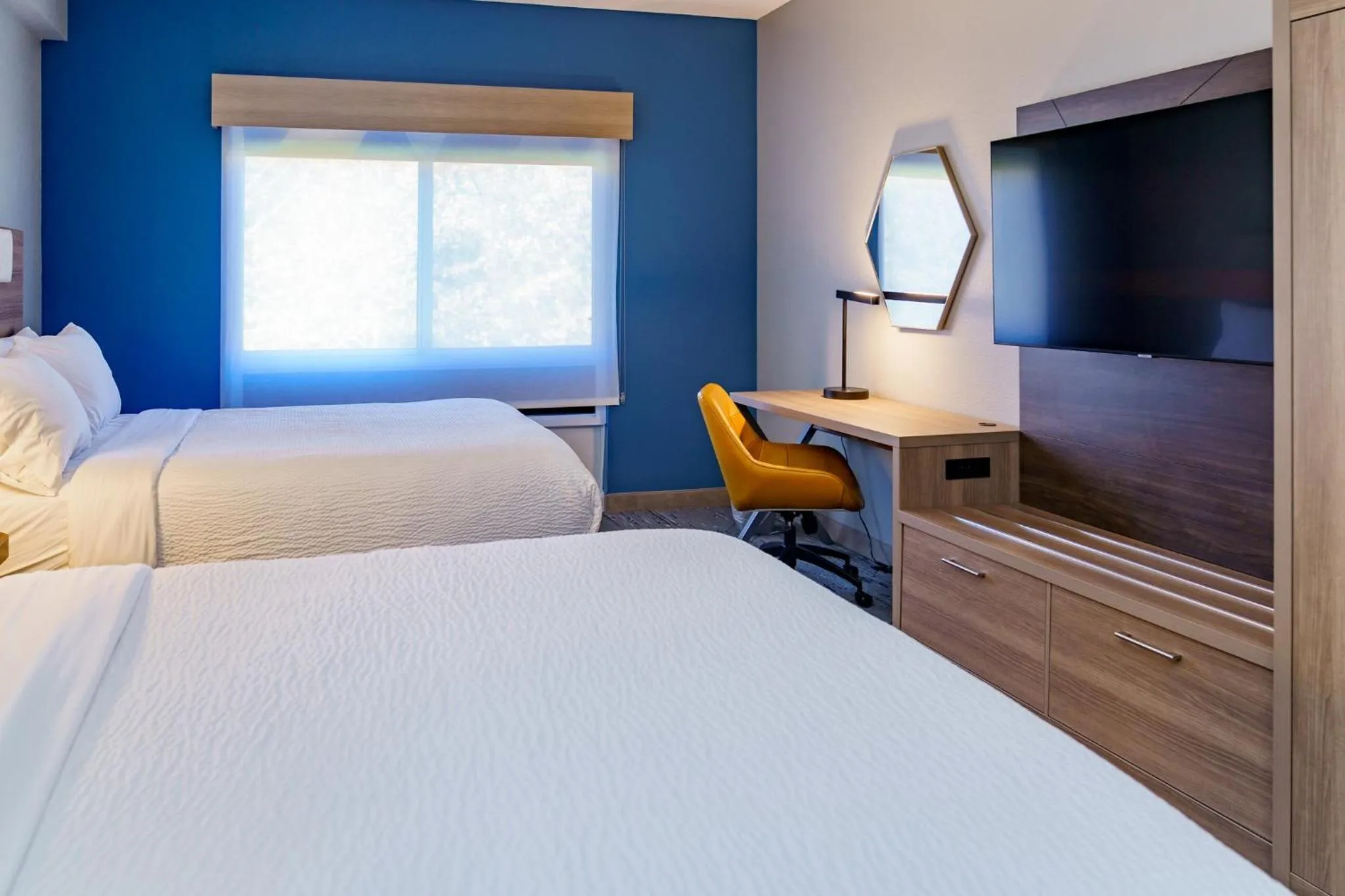 Bed in Holiday Inn Express Hotel Raleigh Southwest by IHG