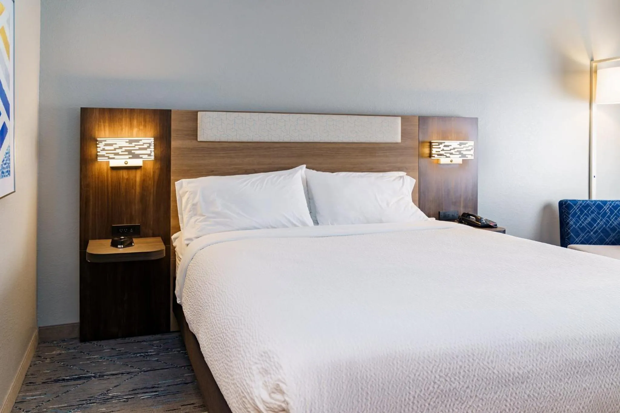 Photo of the whole room, Bed in Holiday Inn Express Hotel Raleigh Southwest by IHG