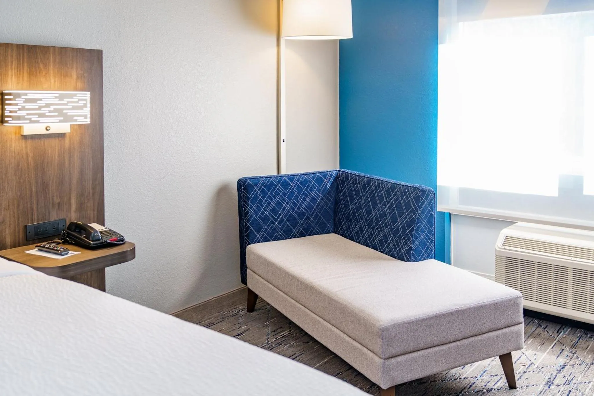 Photo of the whole room, Bed in Holiday Inn Express Hotel Raleigh Southwest by IHG
