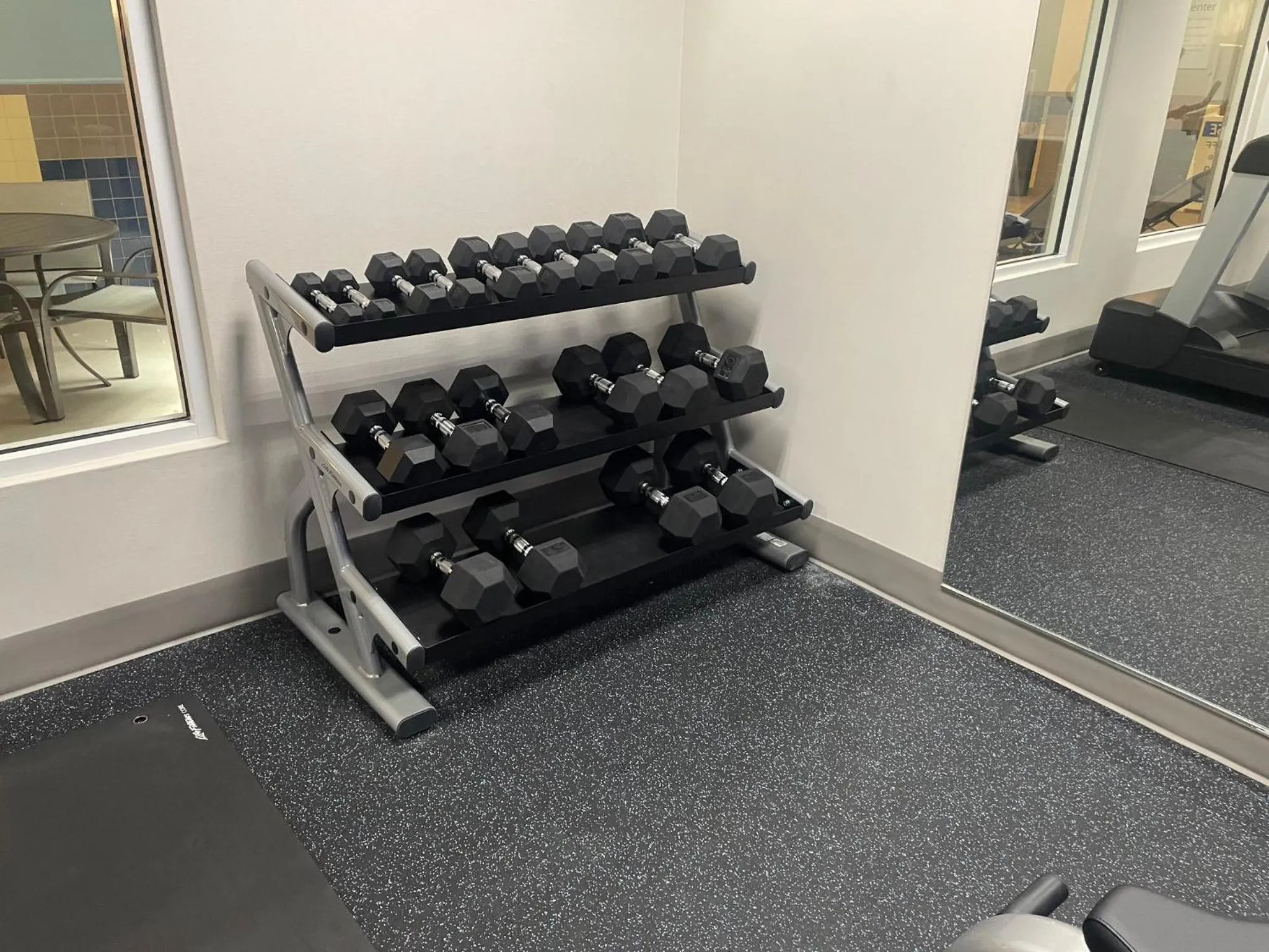 Fitness centre/facilities in Holiday Inn Express Hotel Raleigh Southwest by IHG