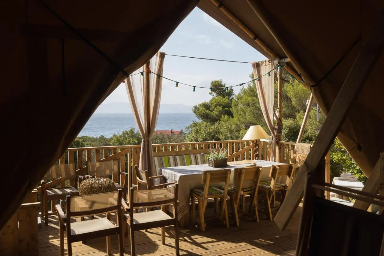 Tente Lodge Bord de Mer
