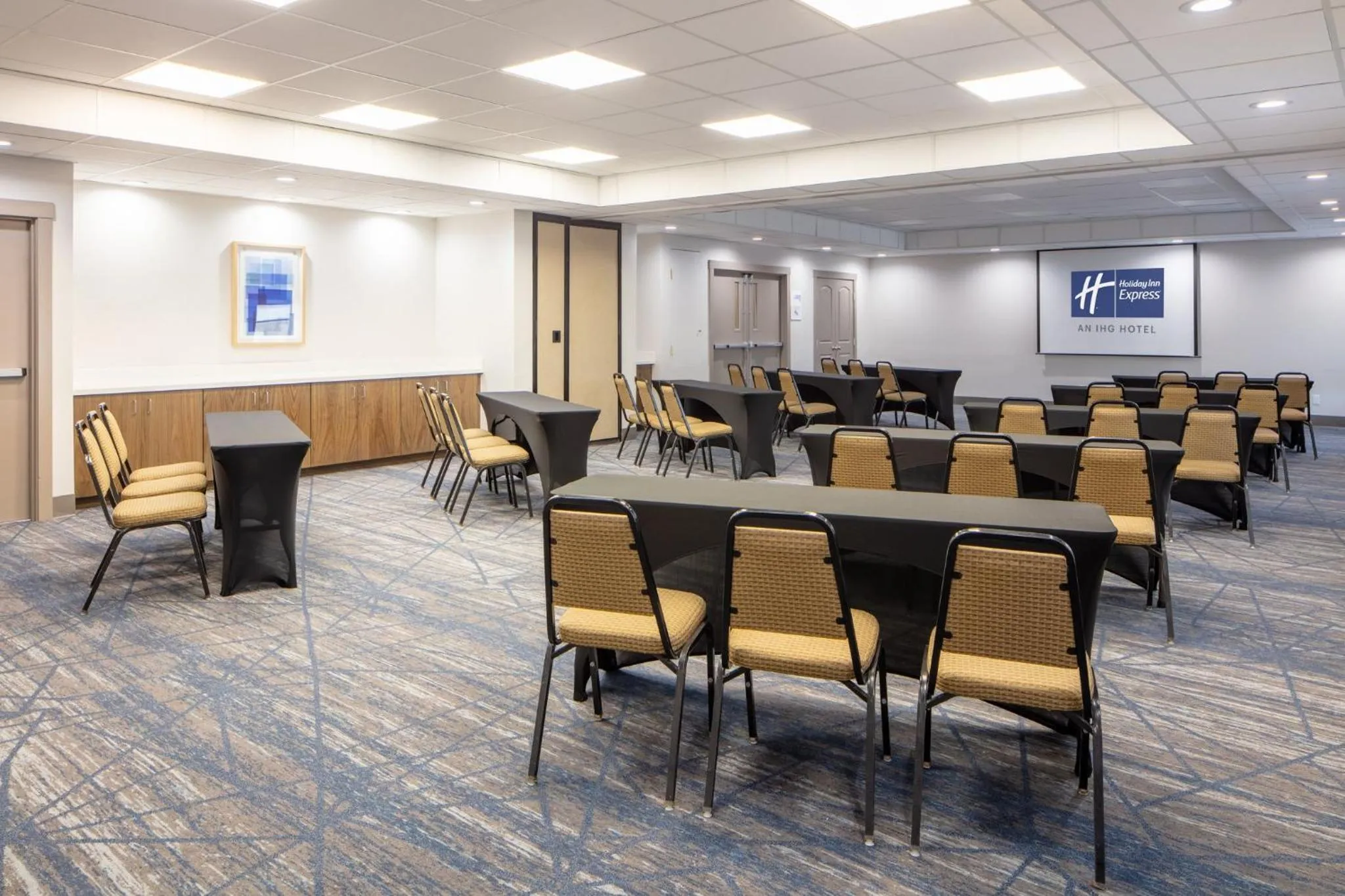 Meeting/conference room in Holiday Inn Express Turlock by IHG