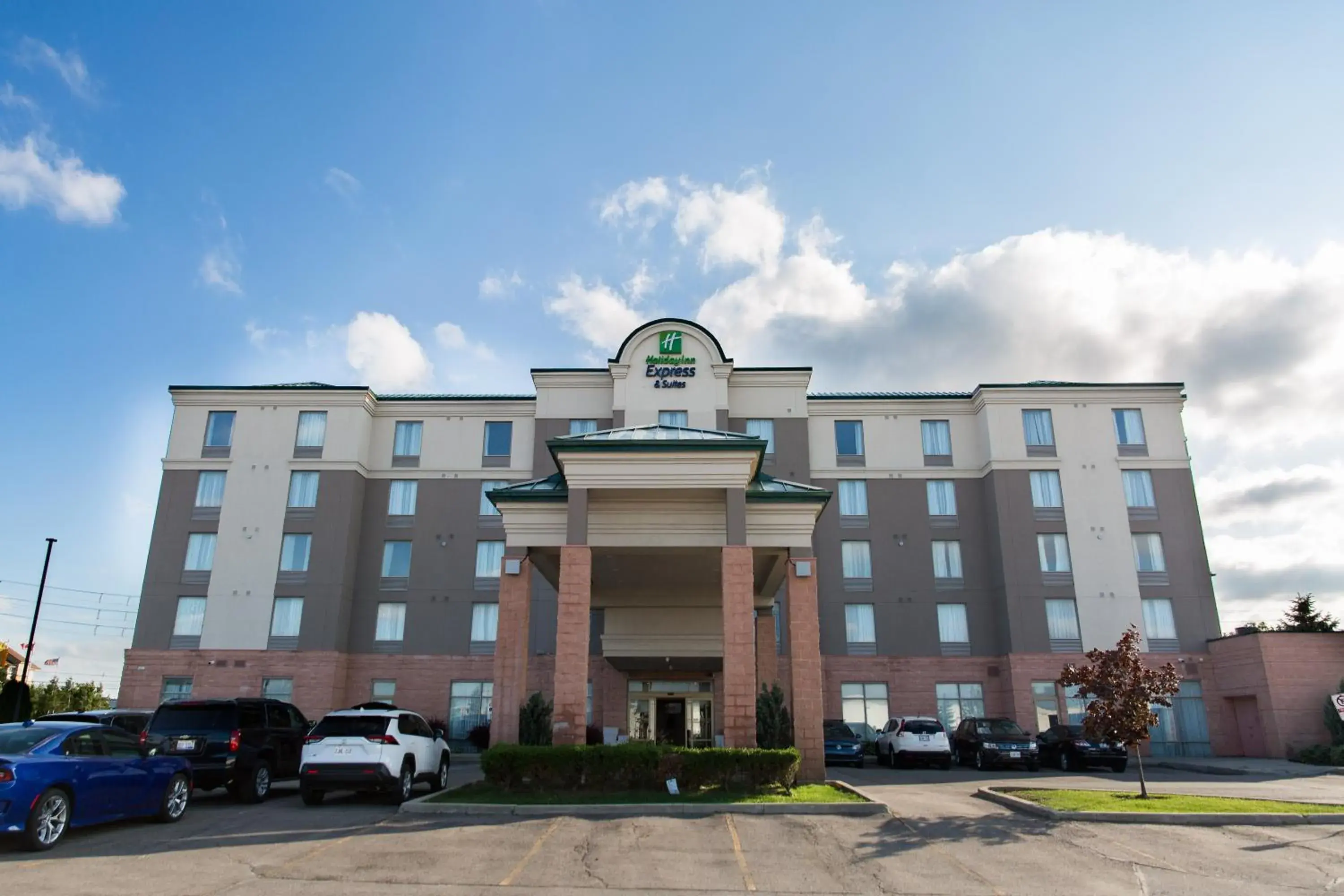 Property building in Holiday Inn Express Brampton by IHG Property building in Holiday Inn Express Brampton by IHG