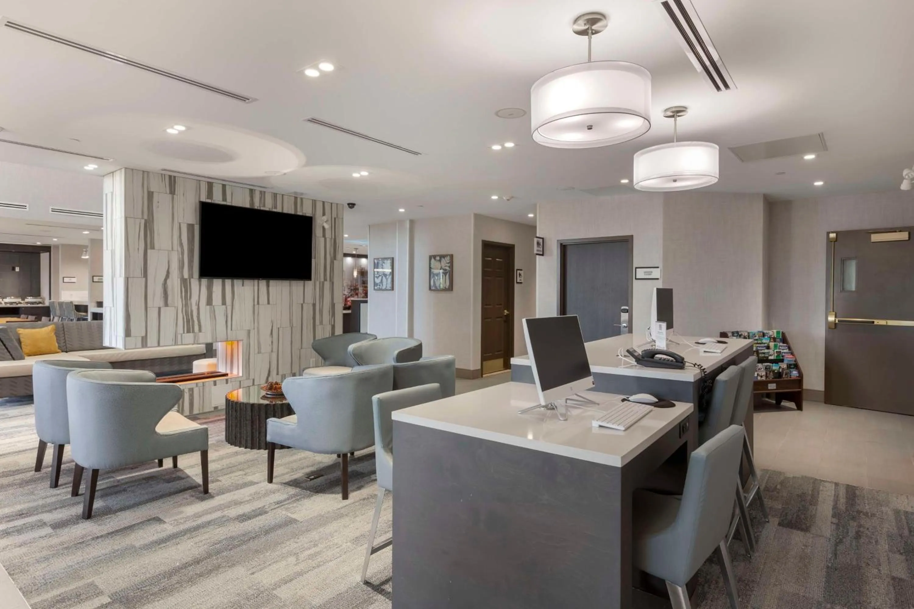 Business facilities in Executive Residency by Best Western Toronto-Mississauga