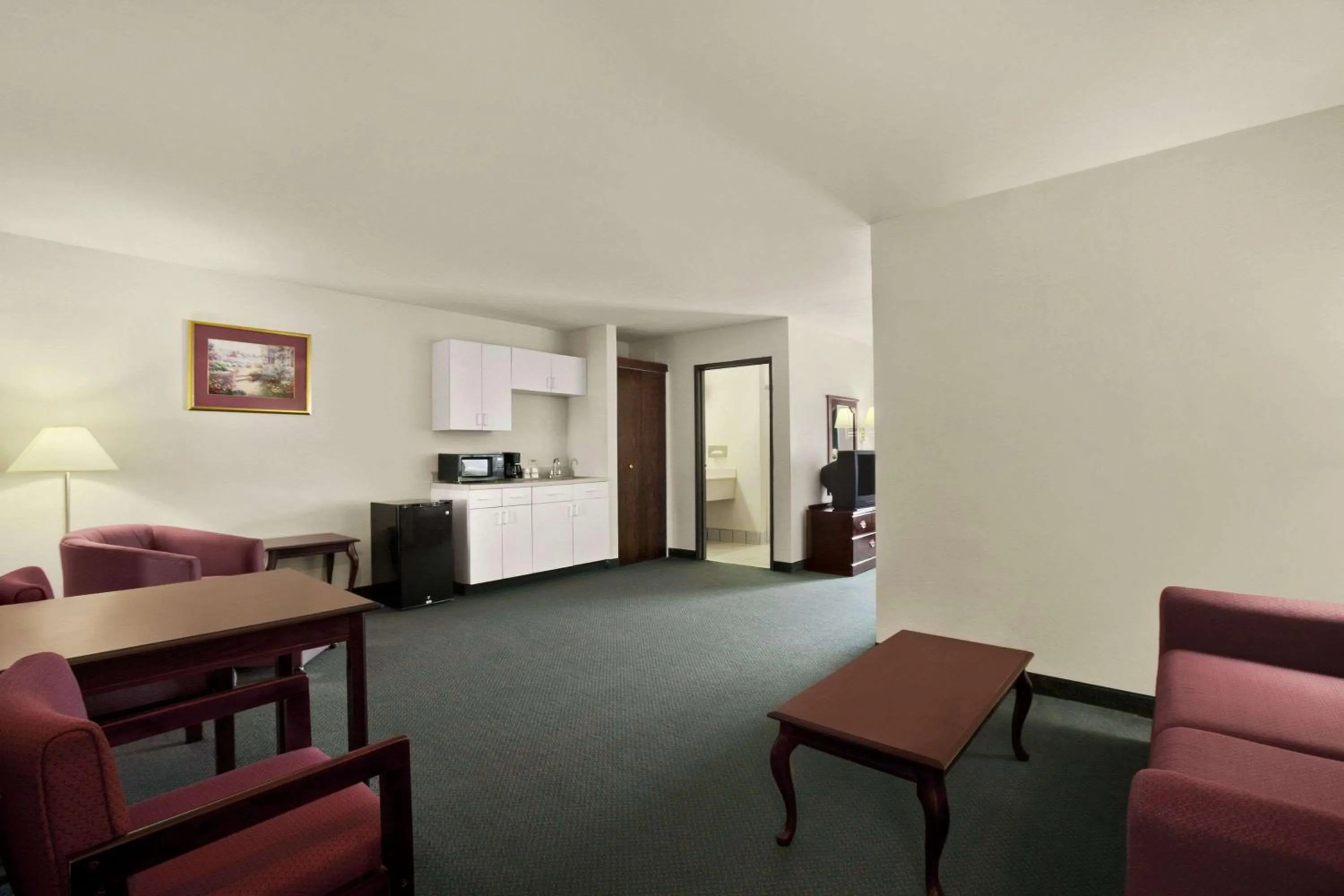 Photo of the whole room in Days Inn & Suites by Wyndham Romeoville