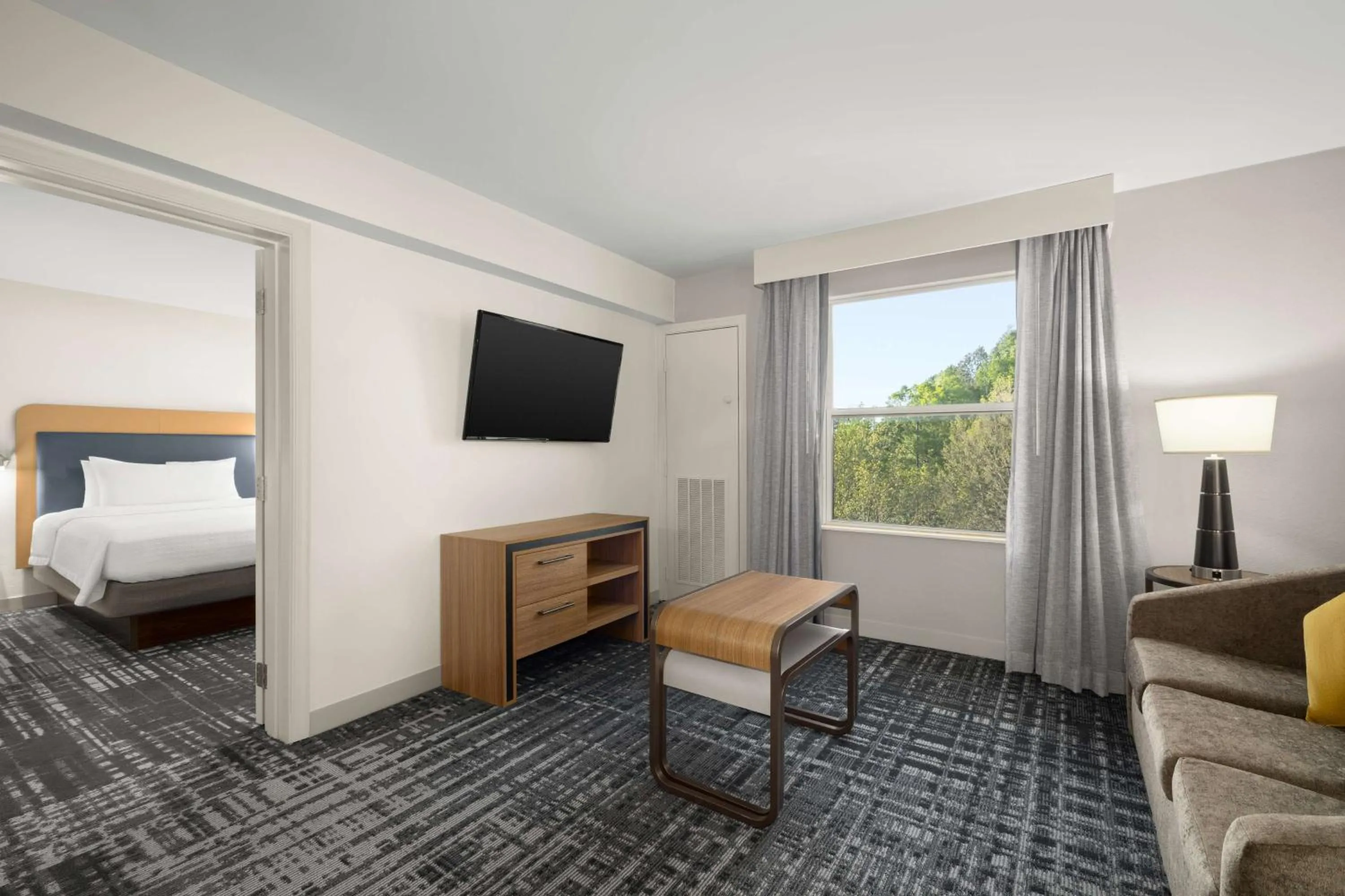 Living room, Bed in Homewood Suites by Hilton Atlanta-Alpharetta