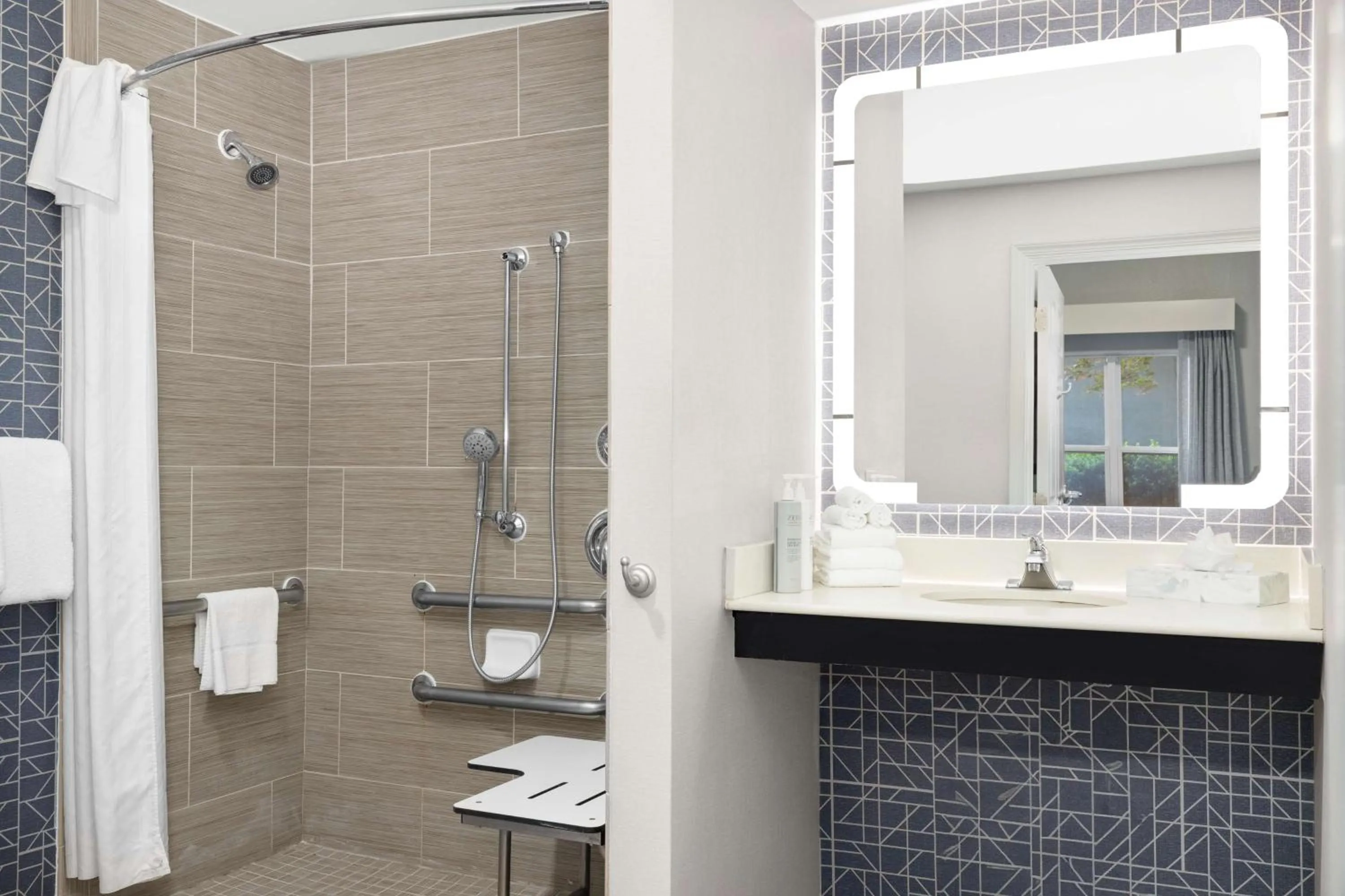 Bathroom in Homewood Suites by Hilton Atlanta-Alpharetta