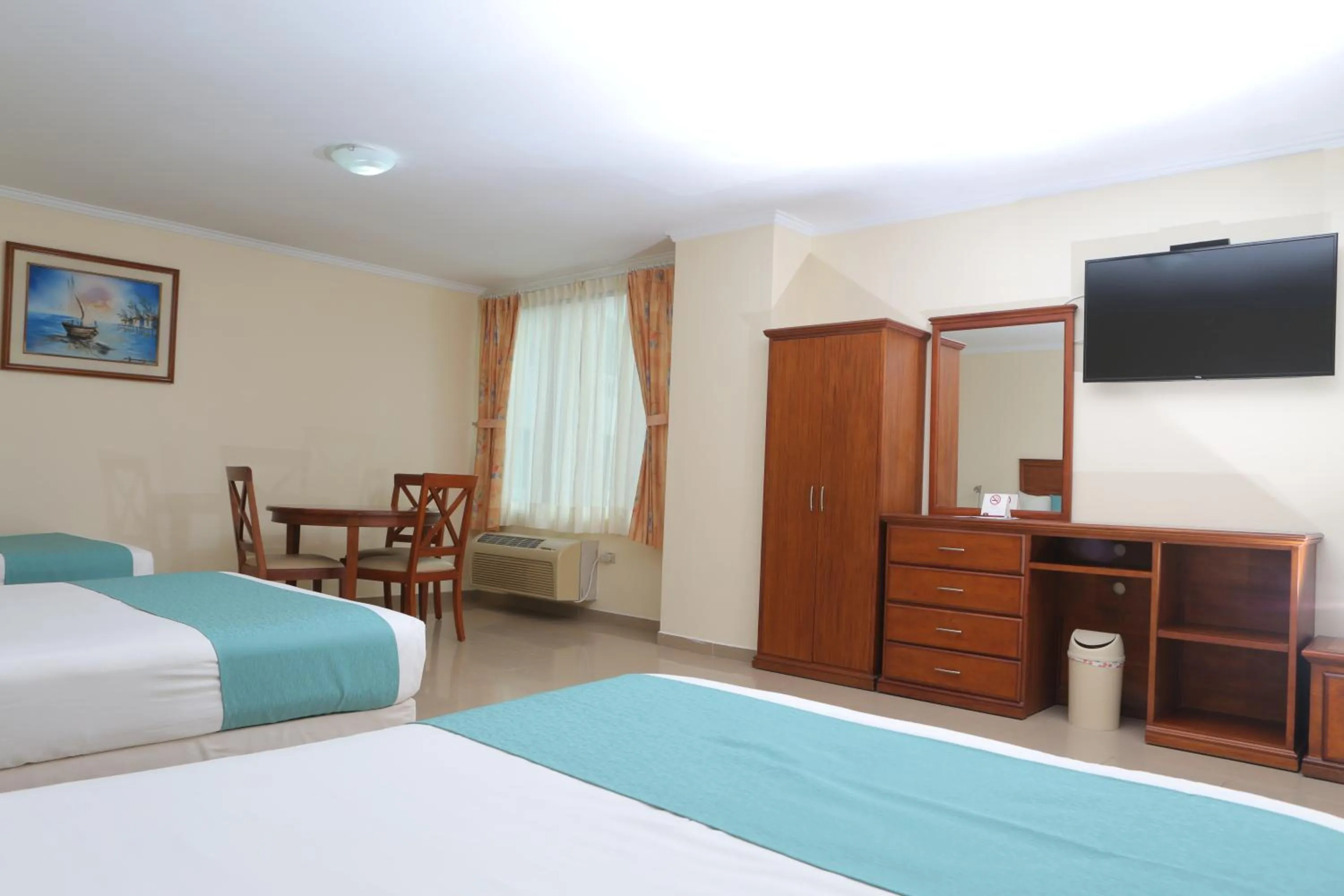 Photo of the whole room, Bed in Hotel El Marqués