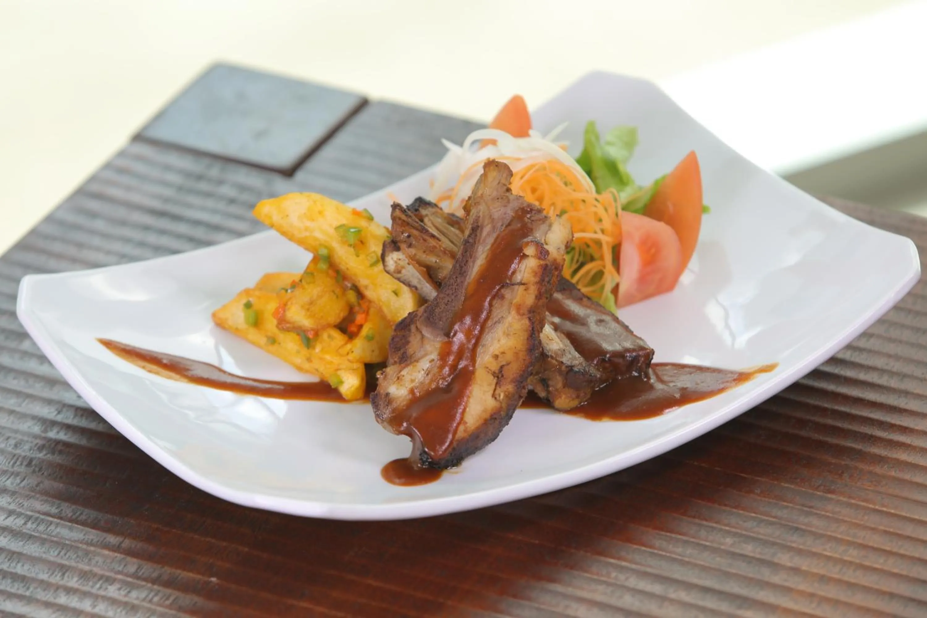 Restaurant/places to eat in Hotel El Marqués