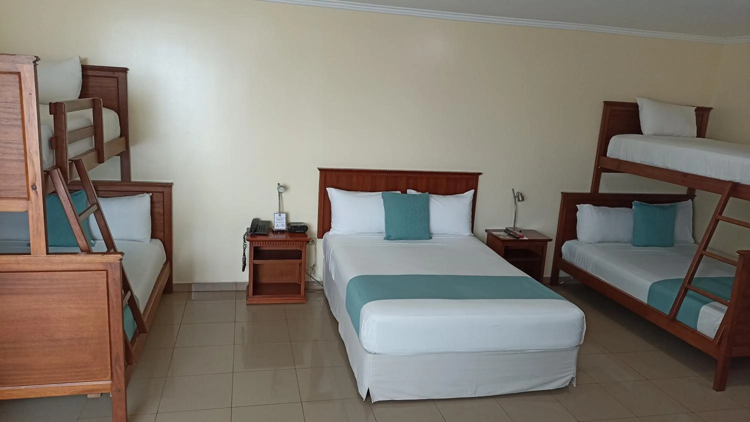 Bed in Hotel El Marqués