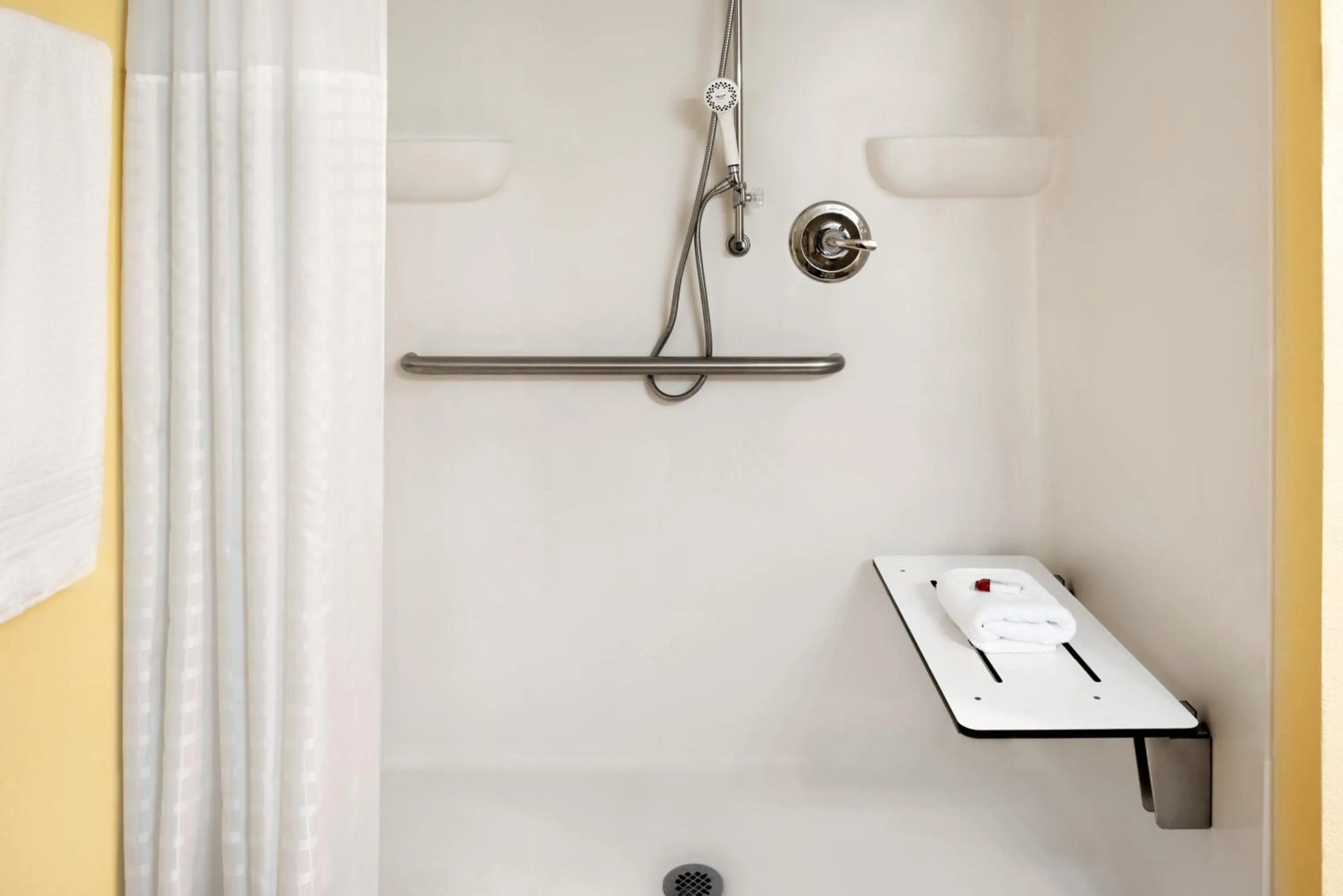 Bathroom in Super 8 by Wyndham Des Moines