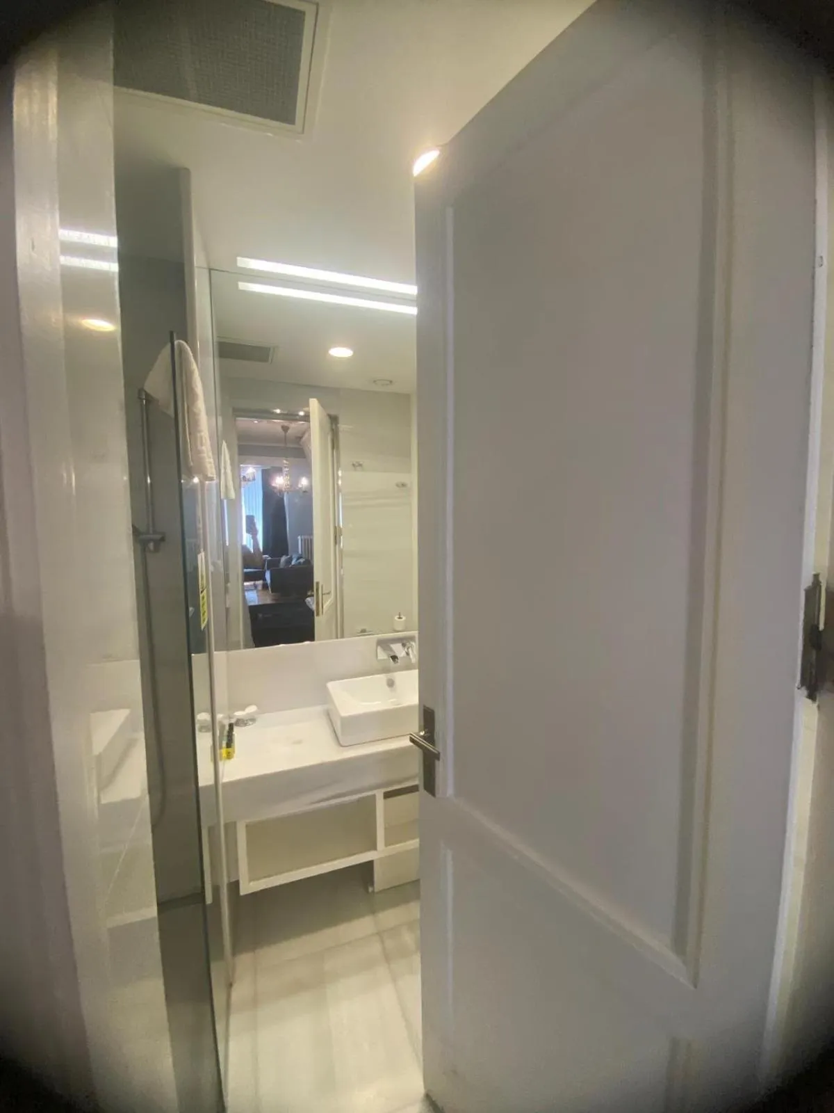 Toilet, Bed in Lina Hotel Taksim Pera