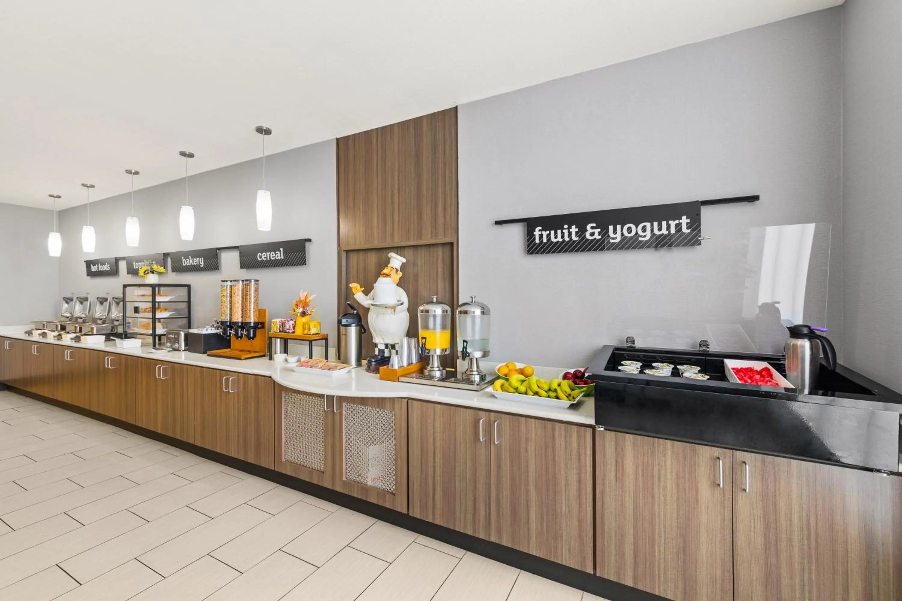 Coffee/tea facilities in Holiday Inn Austin North by IHG