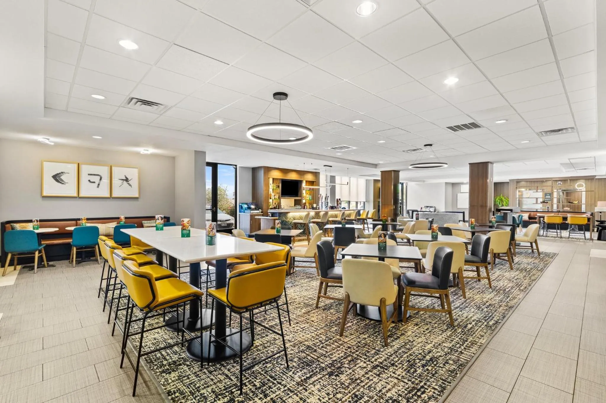Restaurant/places to eat in Holiday Inn Austin North by IHG