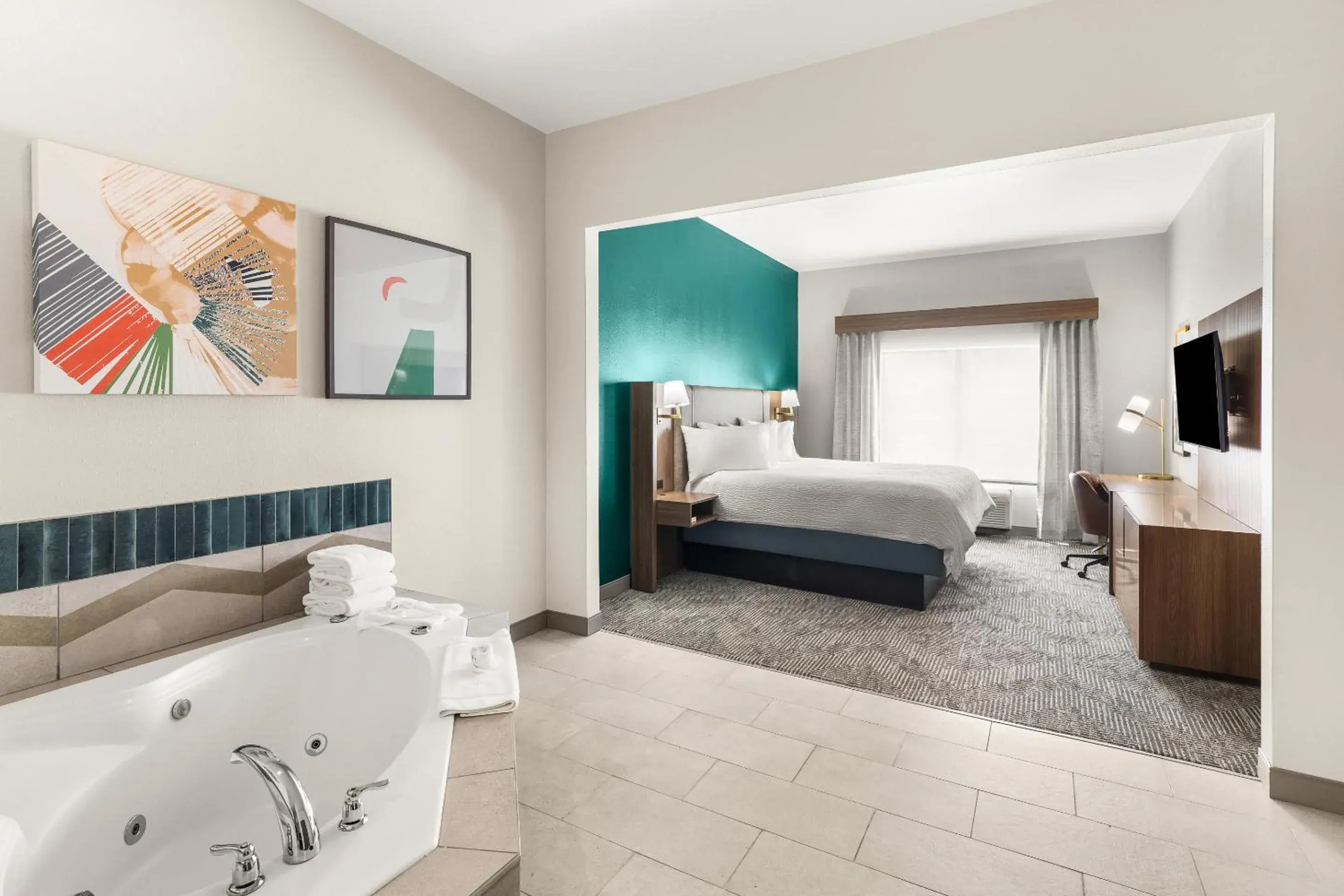 Photo of the whole room, Bed in Holiday Inn Austin North by IHG Photo of the whole room, Bed in Holiday Inn Austin North by IHG