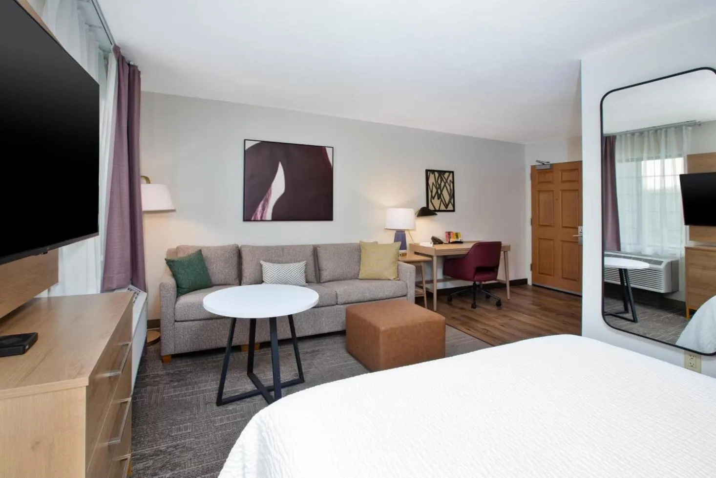 Bedroom, Bed in Staybridge Suites Omaha 80th and Dodge by IHG