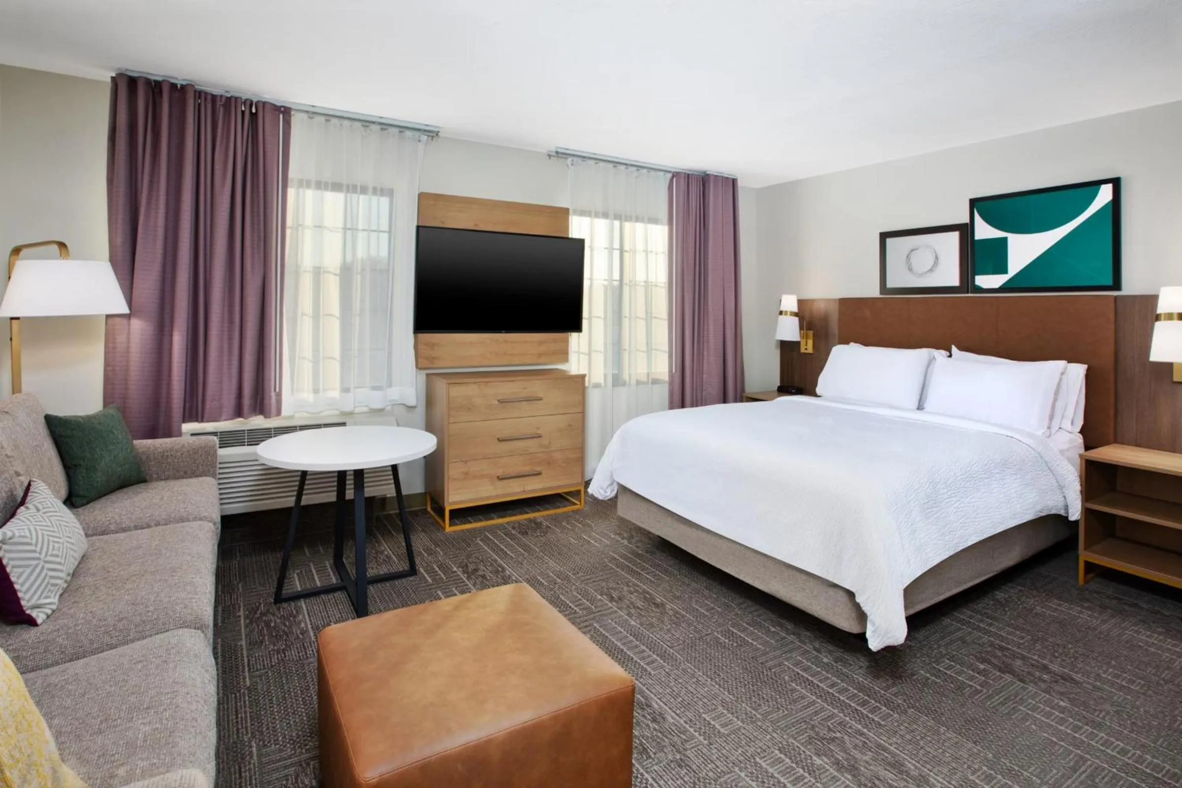 Bed in Staybridge Suites Omaha 80th and Dodge by IHG