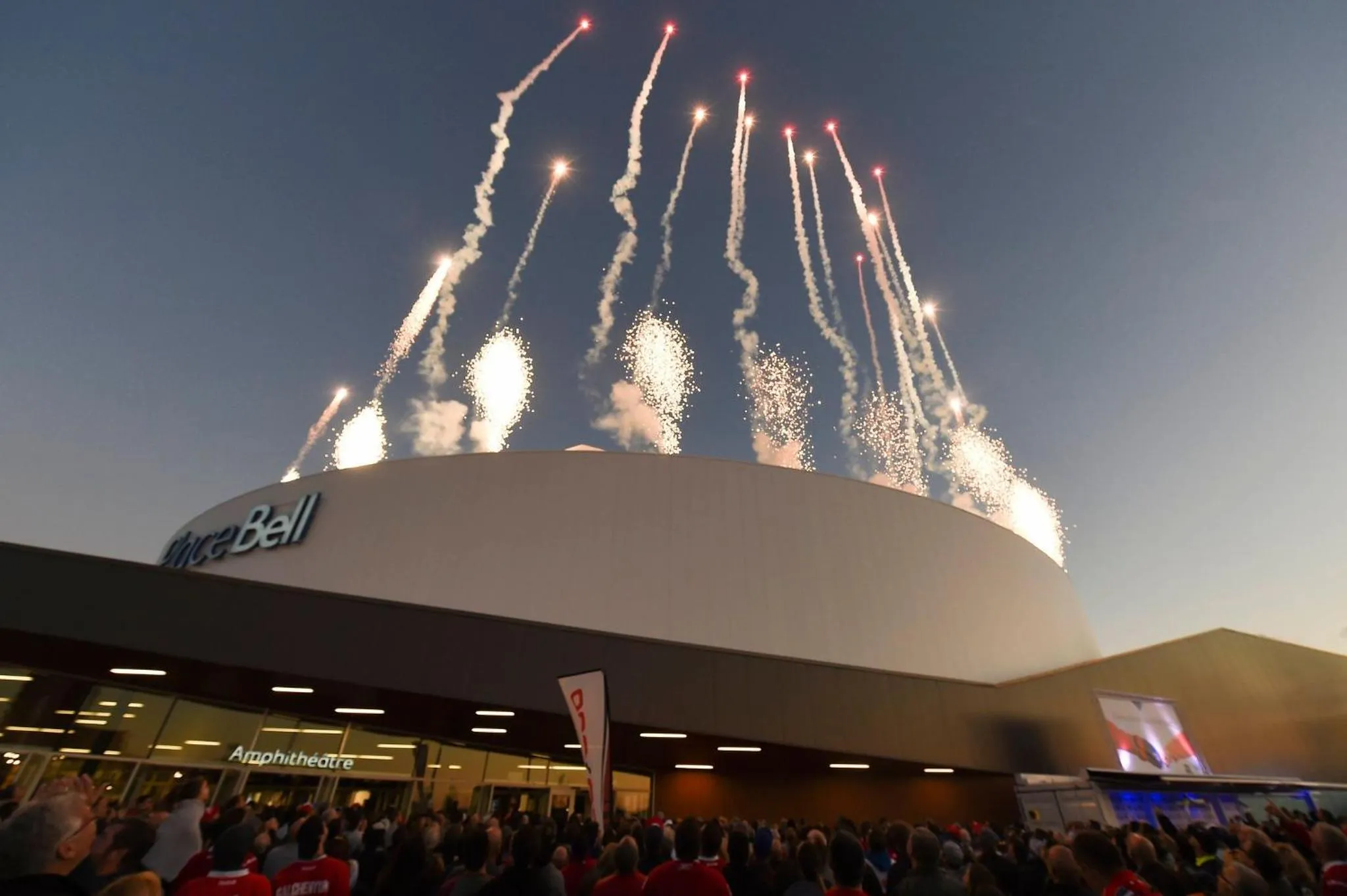 Nearby landmark in Holiday Inn Laval Montreal by IHG