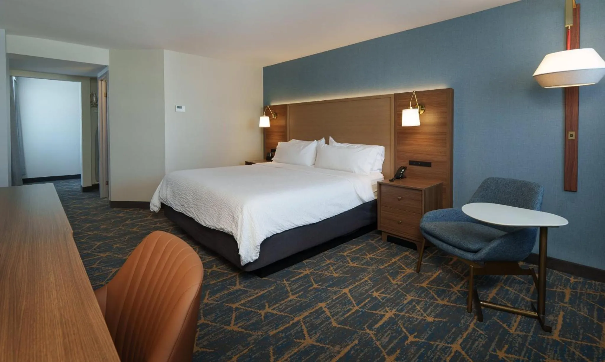 Photo of the whole room, Bed in Holiday Inn Laval Montreal by IHG