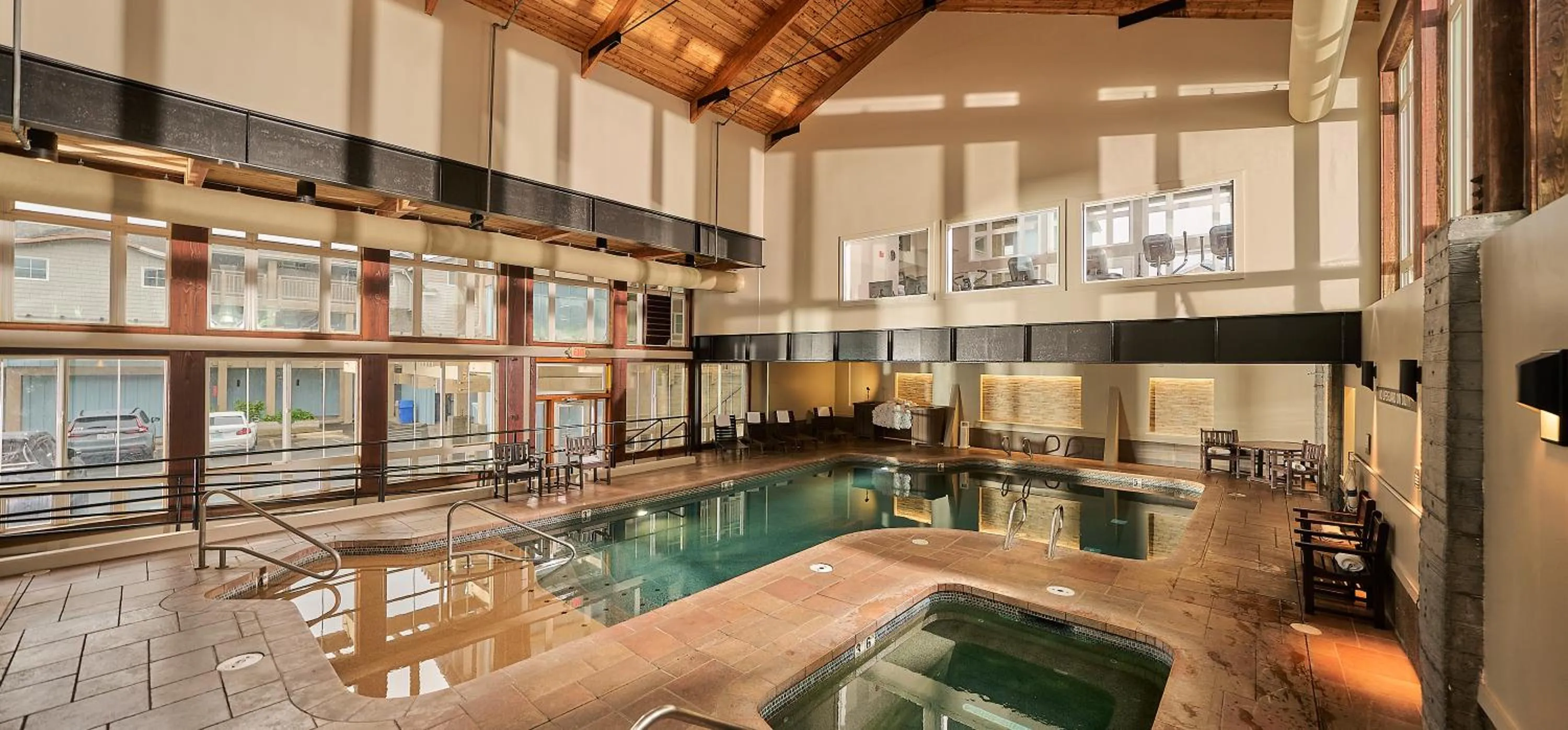 Swimming pool in Surfsand Resort