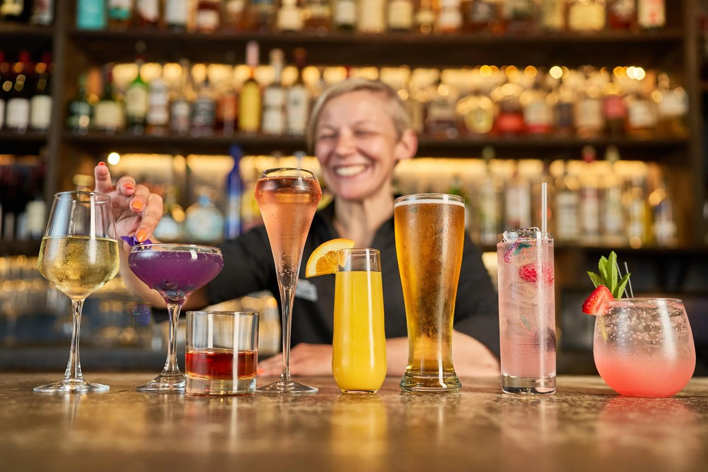 Lounge or bar in Surfsand Resort