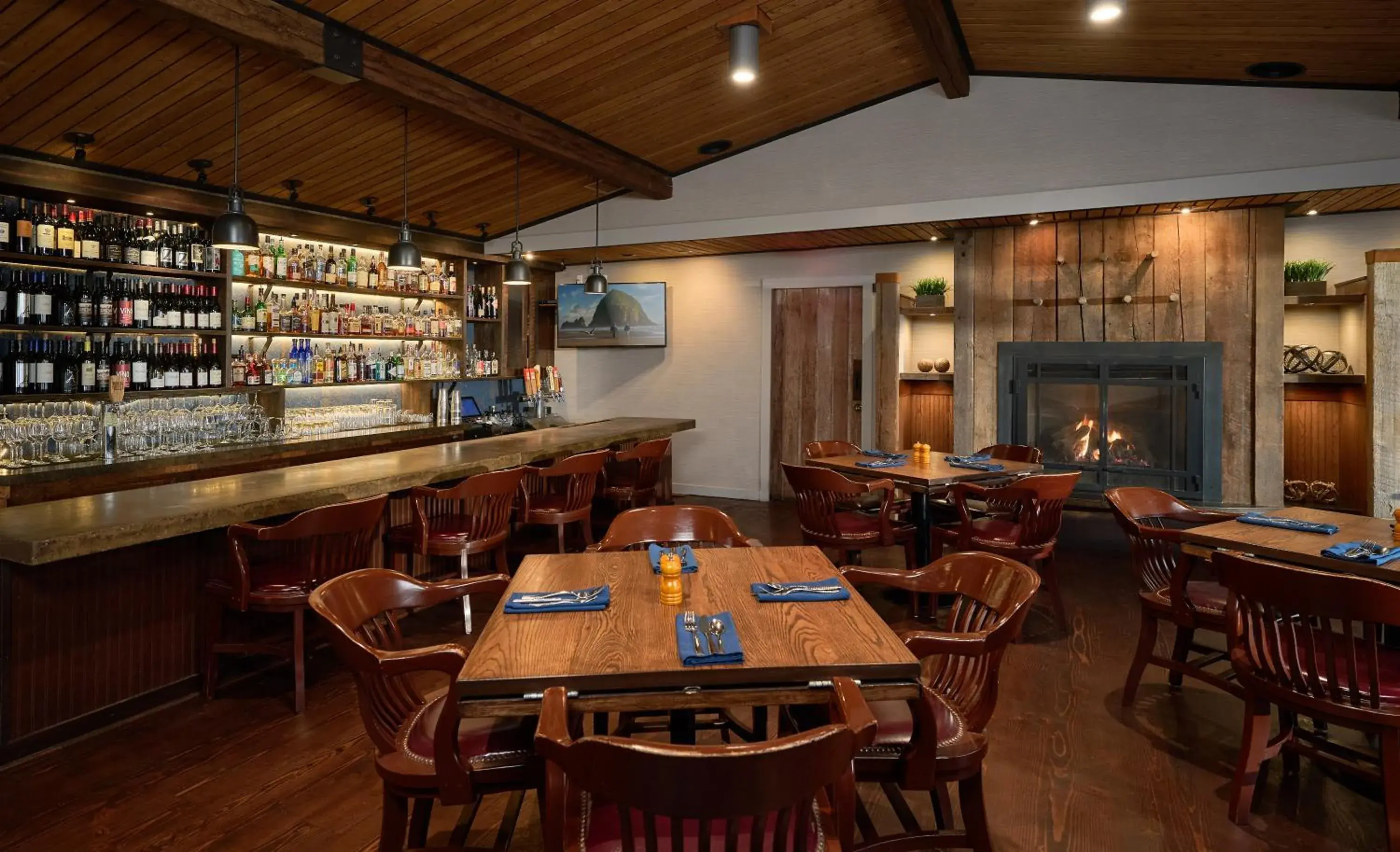 Restaurant/places to eat in Surfsand Resort Restaurant/places to eat in Surfsand Resort