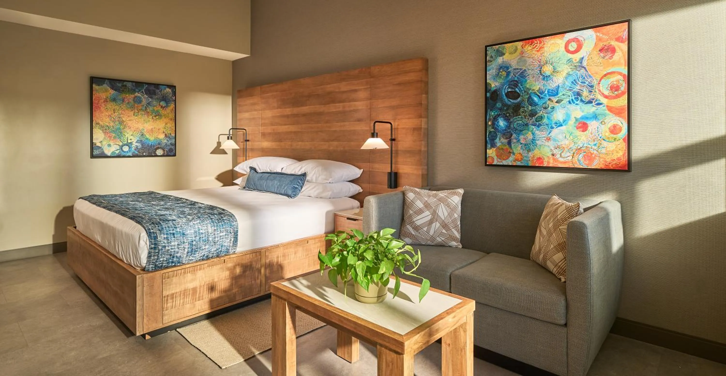 Bed in Surfsand Resort