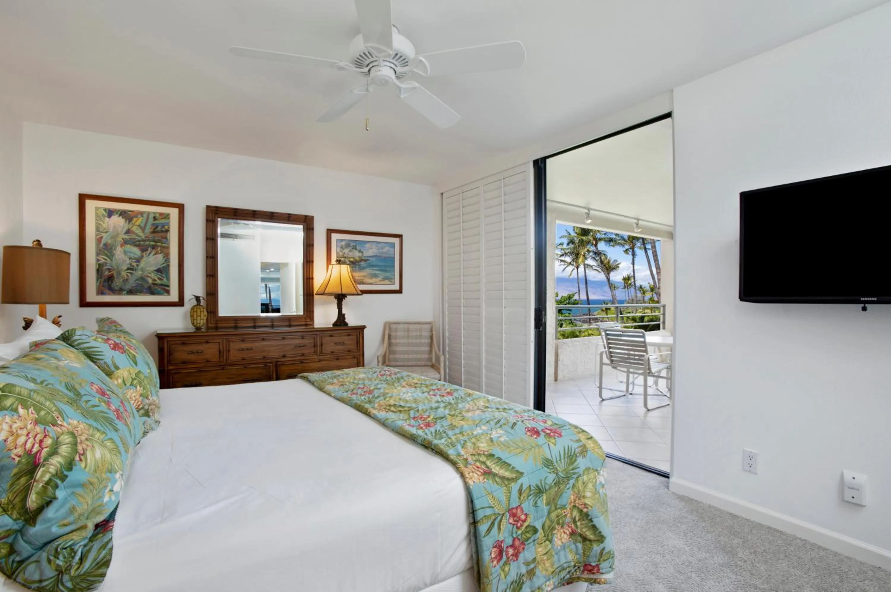 Bedroom, Bed in Polo Beach Club - CoralTree Residence Collection