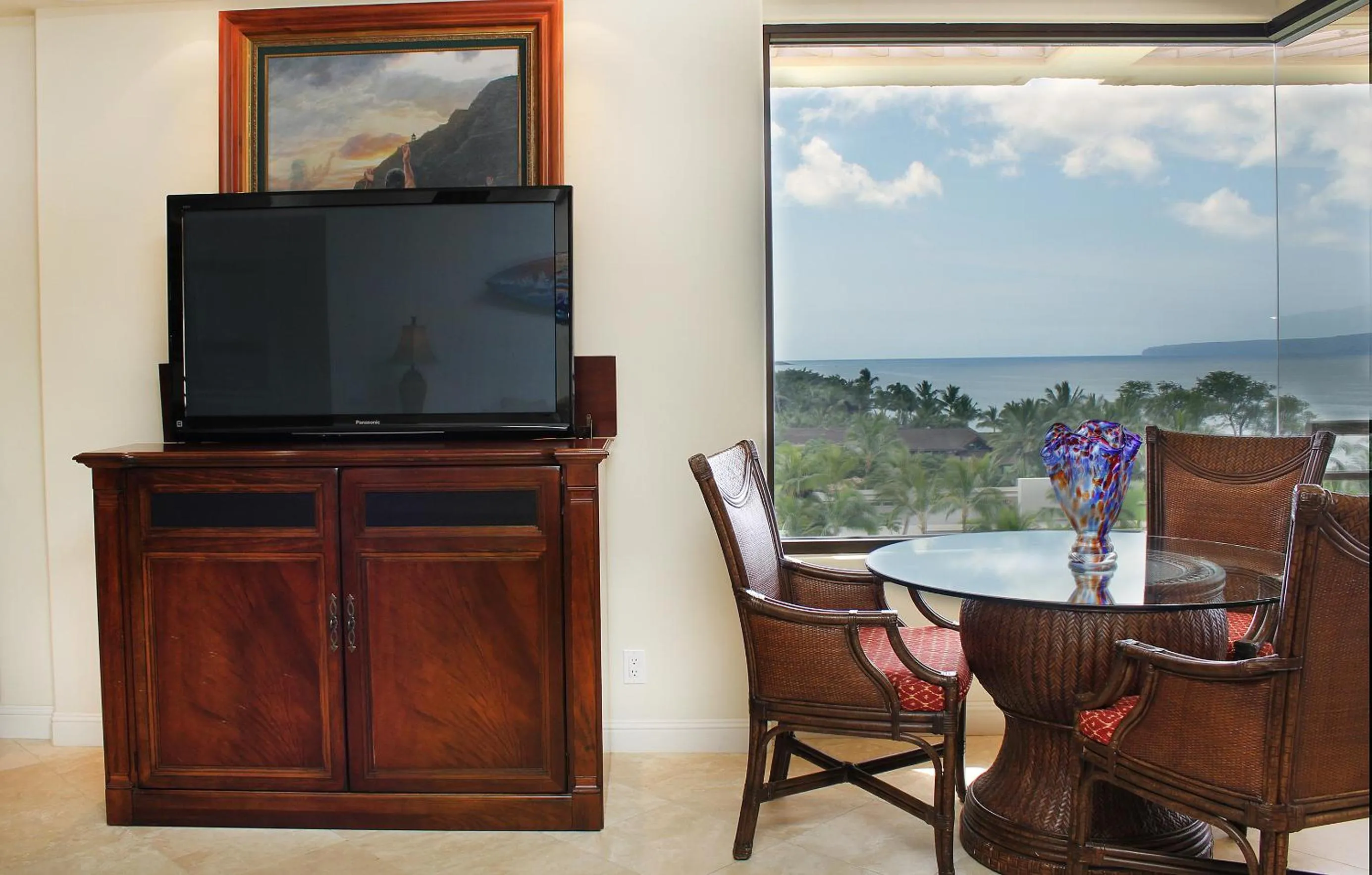 TV and multimedia in Polo Beach Club - CoralTree Residence Collection