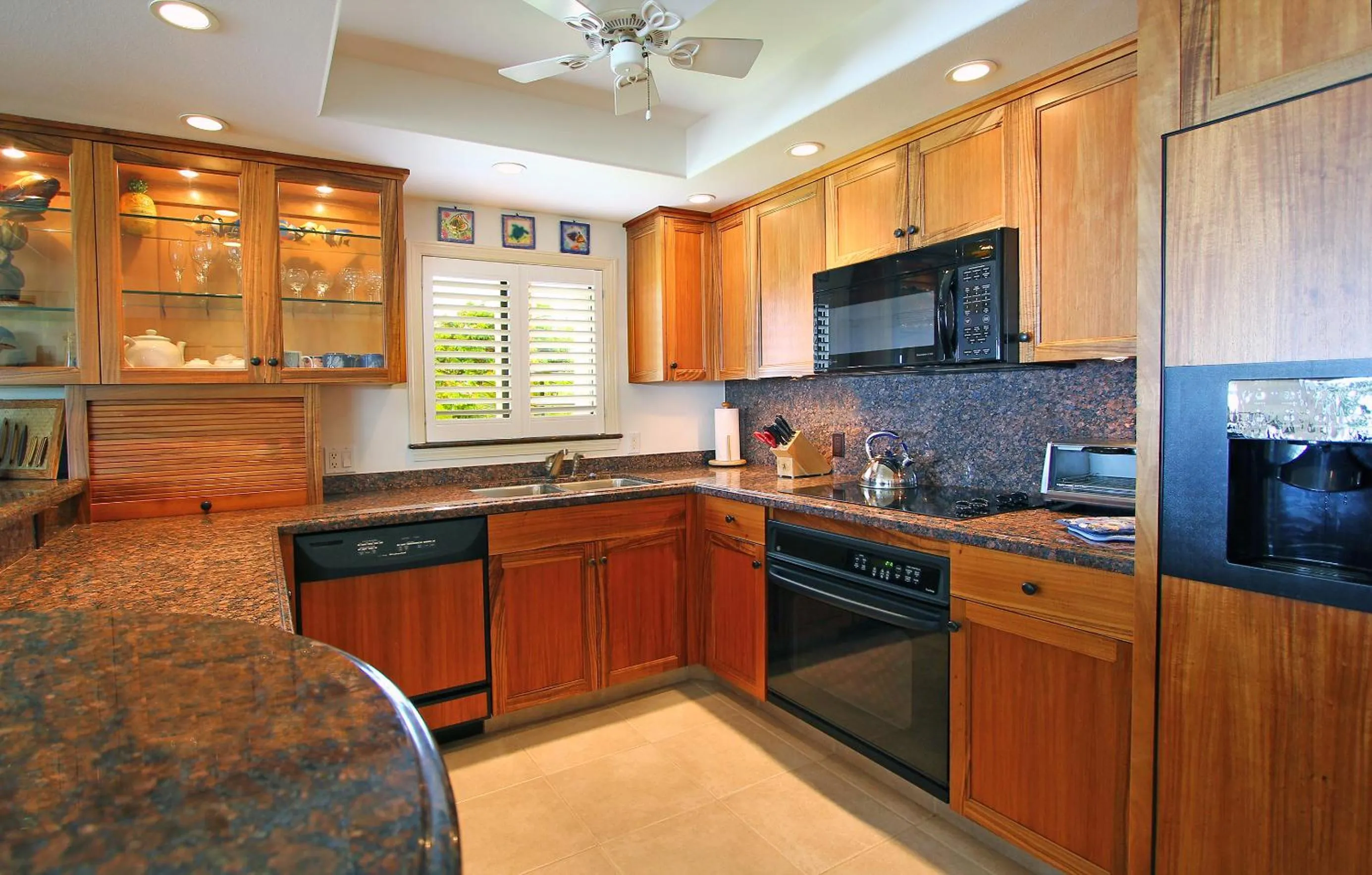 Kitchen or kitchenette in Polo Beach Club - CoralTree Residence Collection