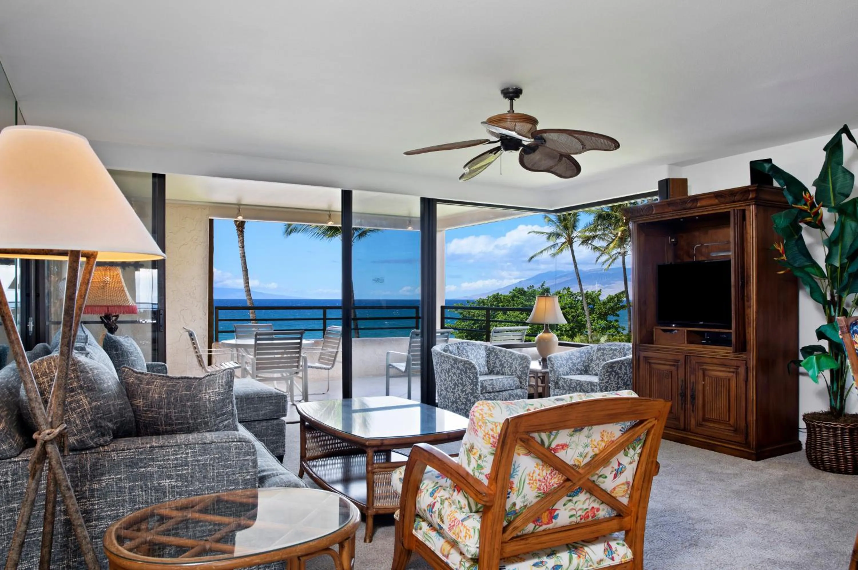 Polo Beach Club - CoralTree Residence Collection